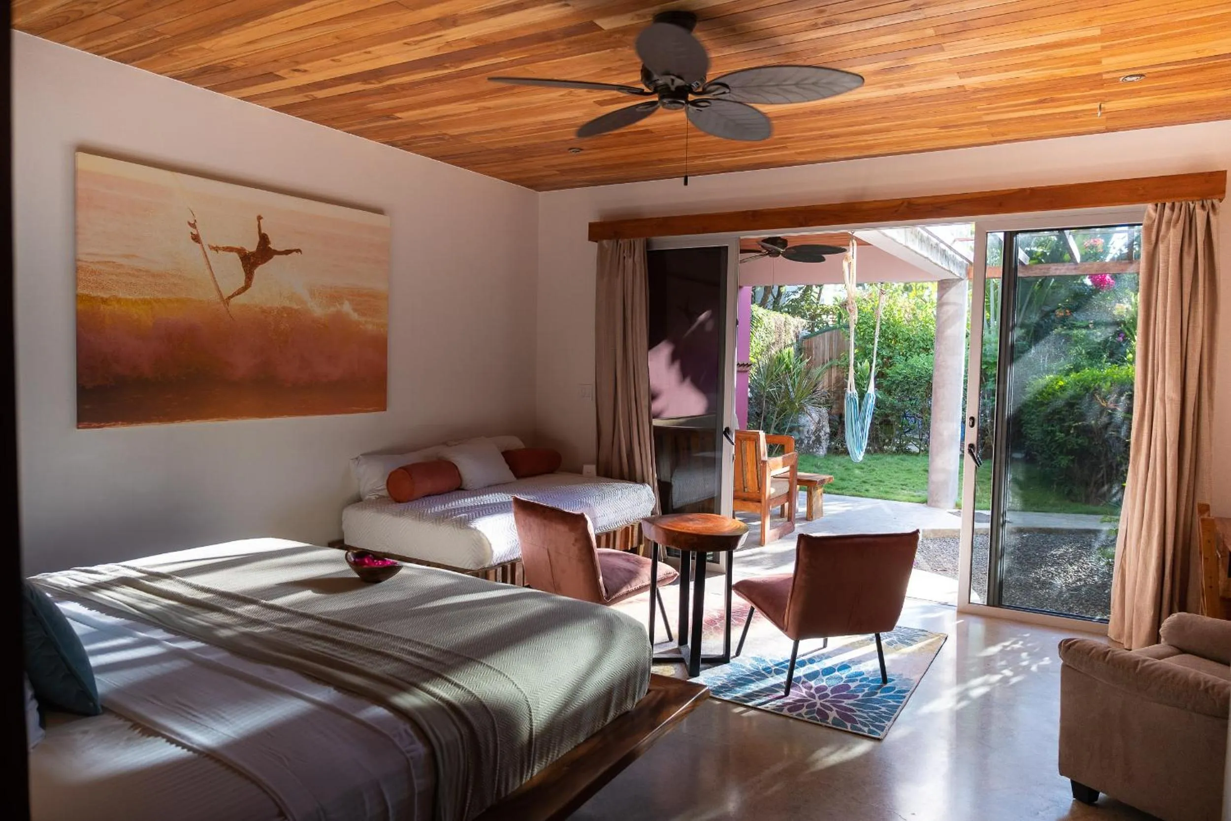 Photo of the whole room, Bed in Iluminar Beachfront Suites