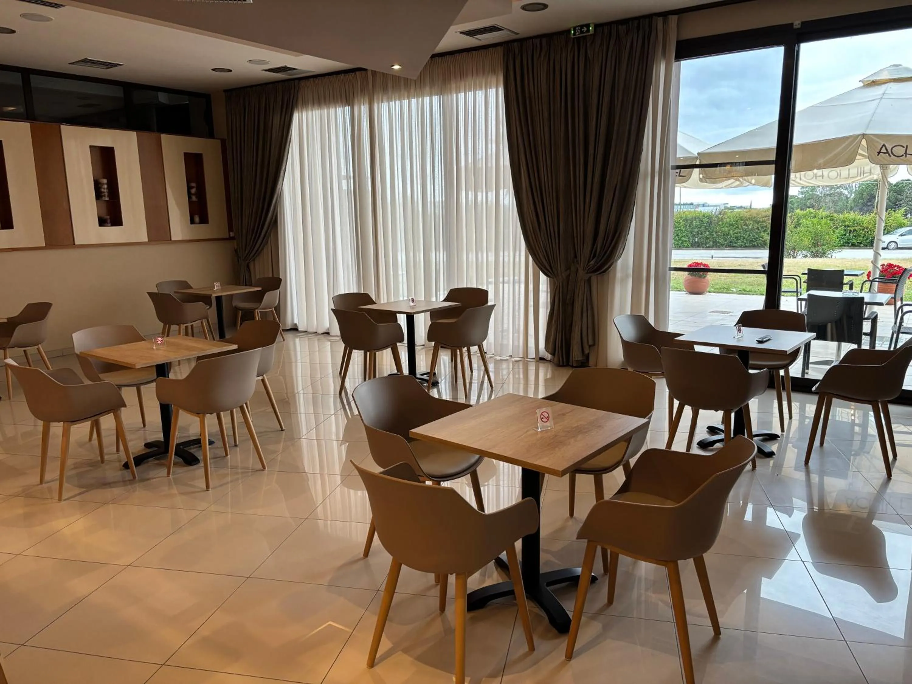 Lounge or bar in Achillio Hotel