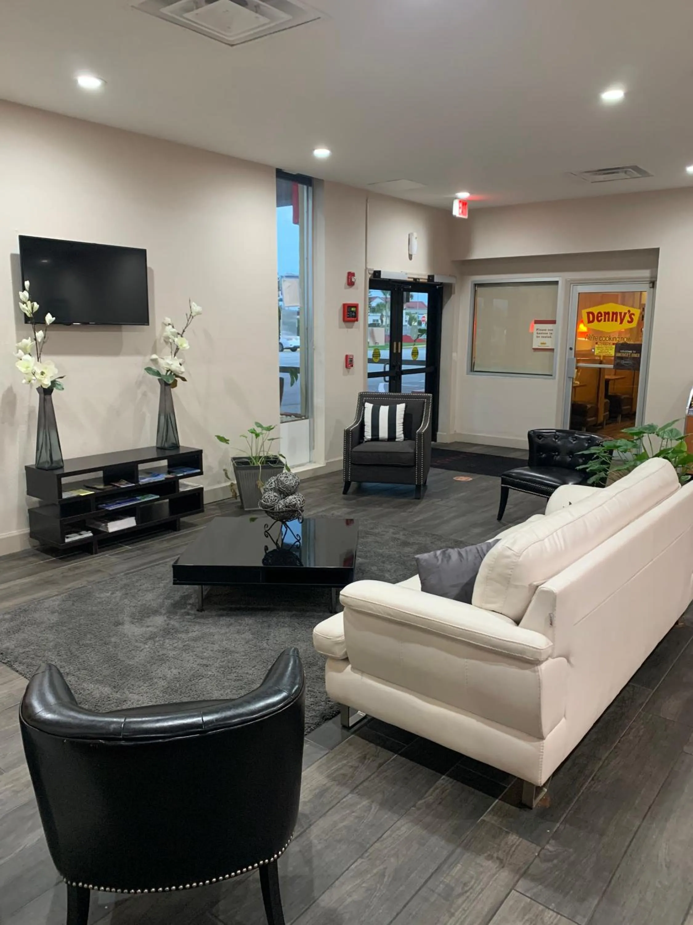 Lobby or reception in Space Coast Hotel Titusville-Kennedy Space Center