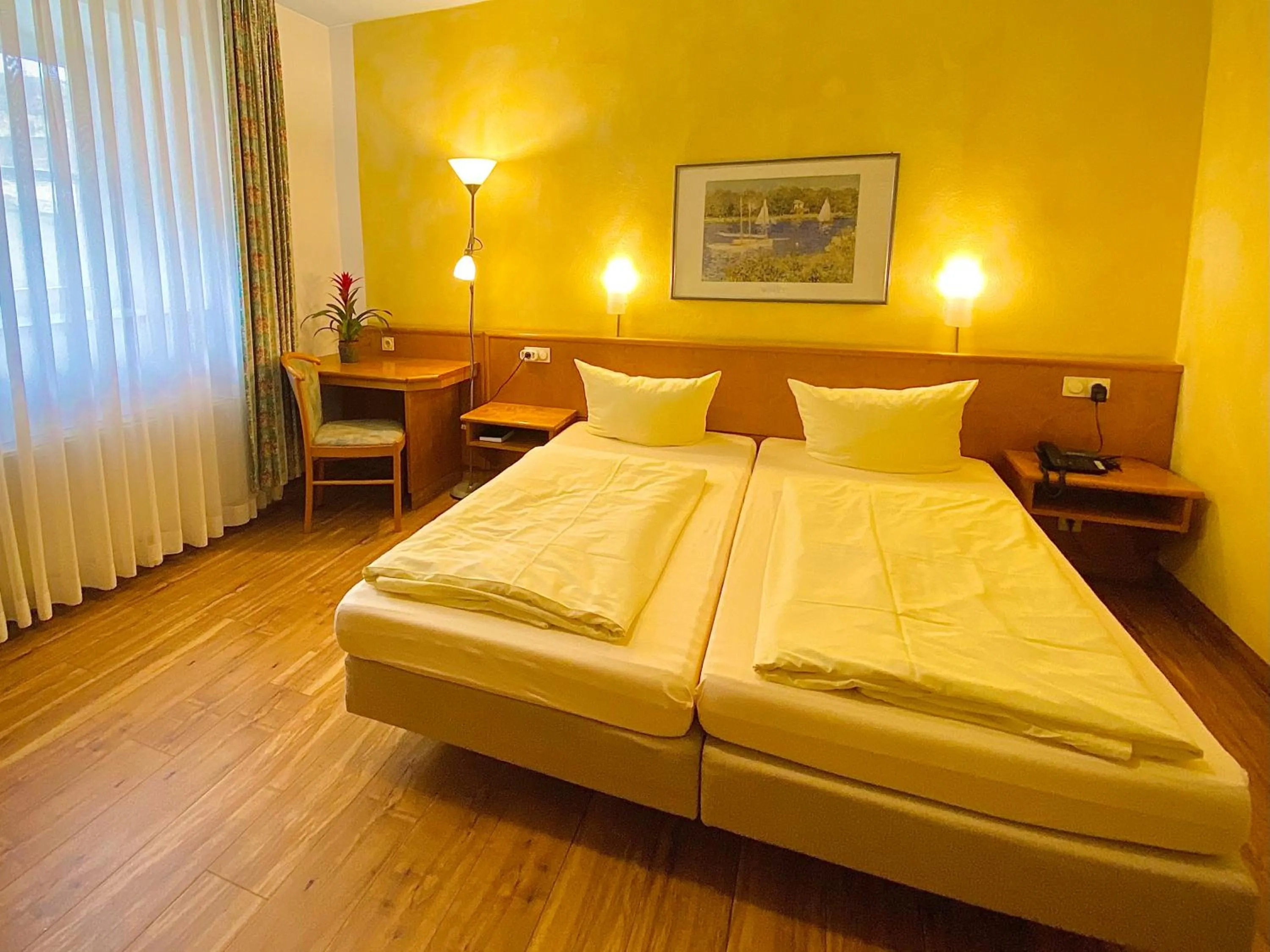 Bed in Meister BÄR HOTEL Ostbayern