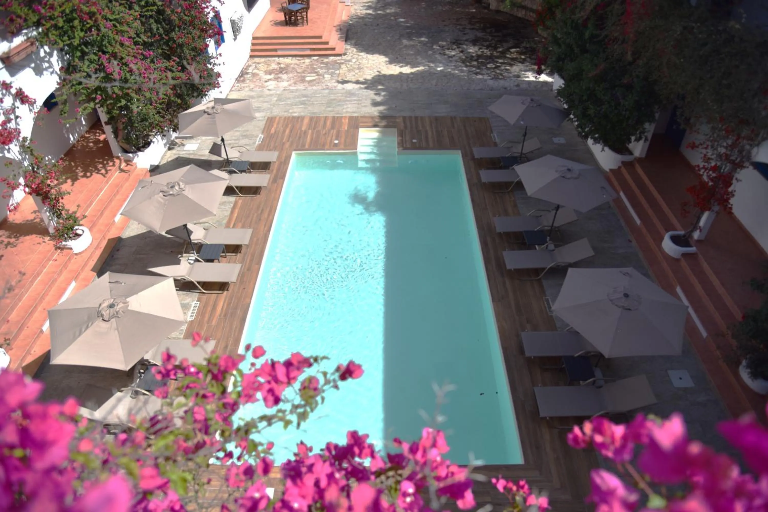 Swimming pool in Boutique Hotel Tilos Mare