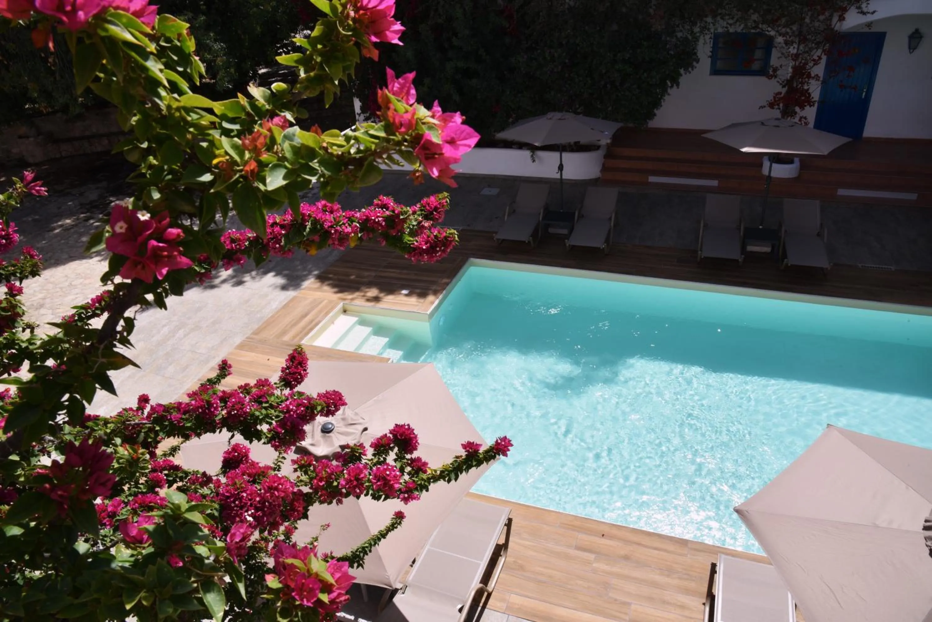Swimming pool in Boutique Hotel Tilos Mare