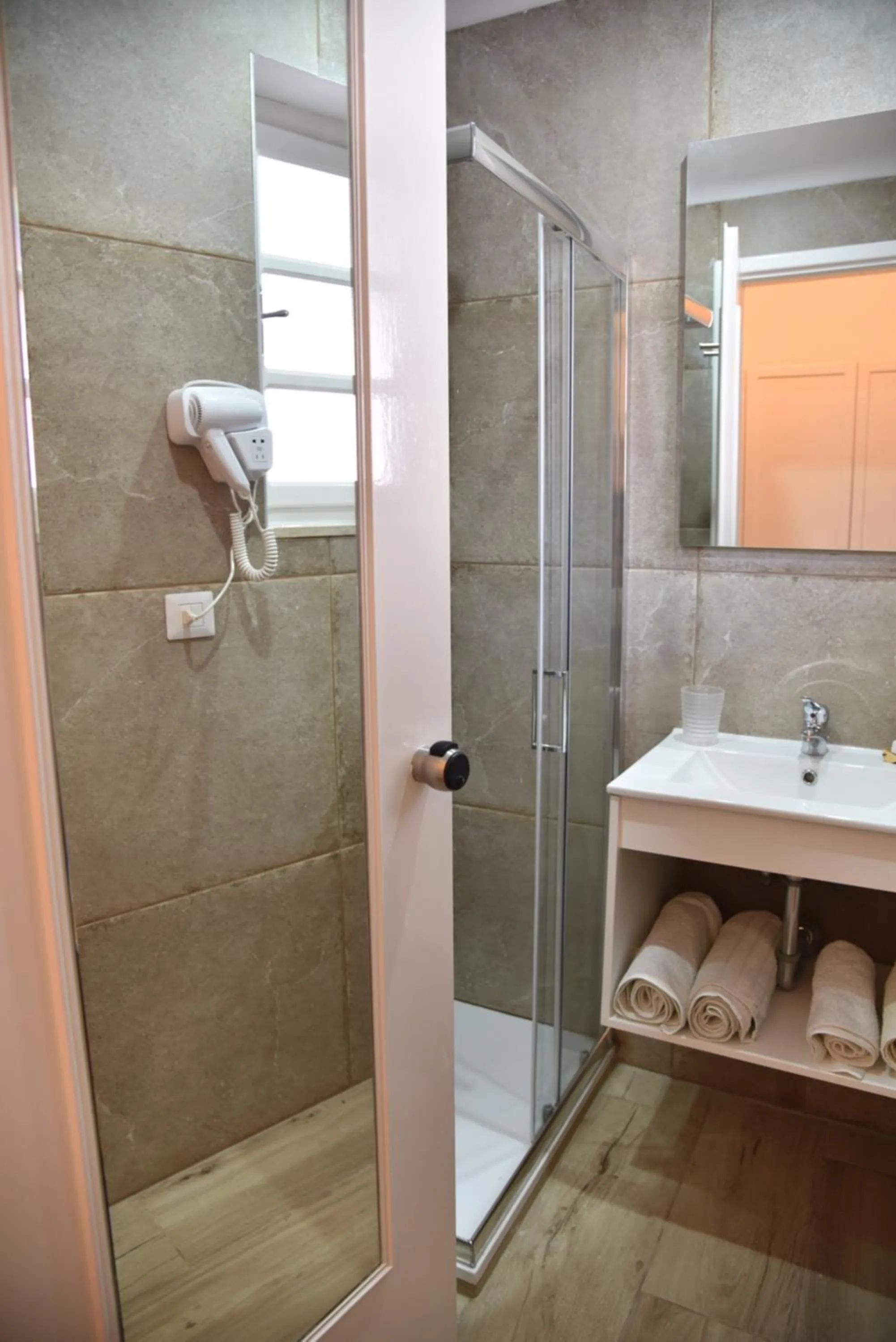 Bathroom in Boutique Hotel Tilos Mare