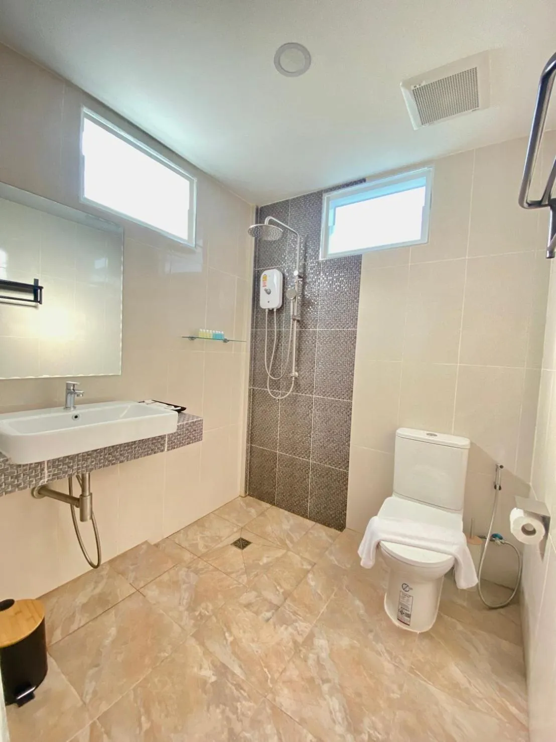 Toilet in Barong Resort