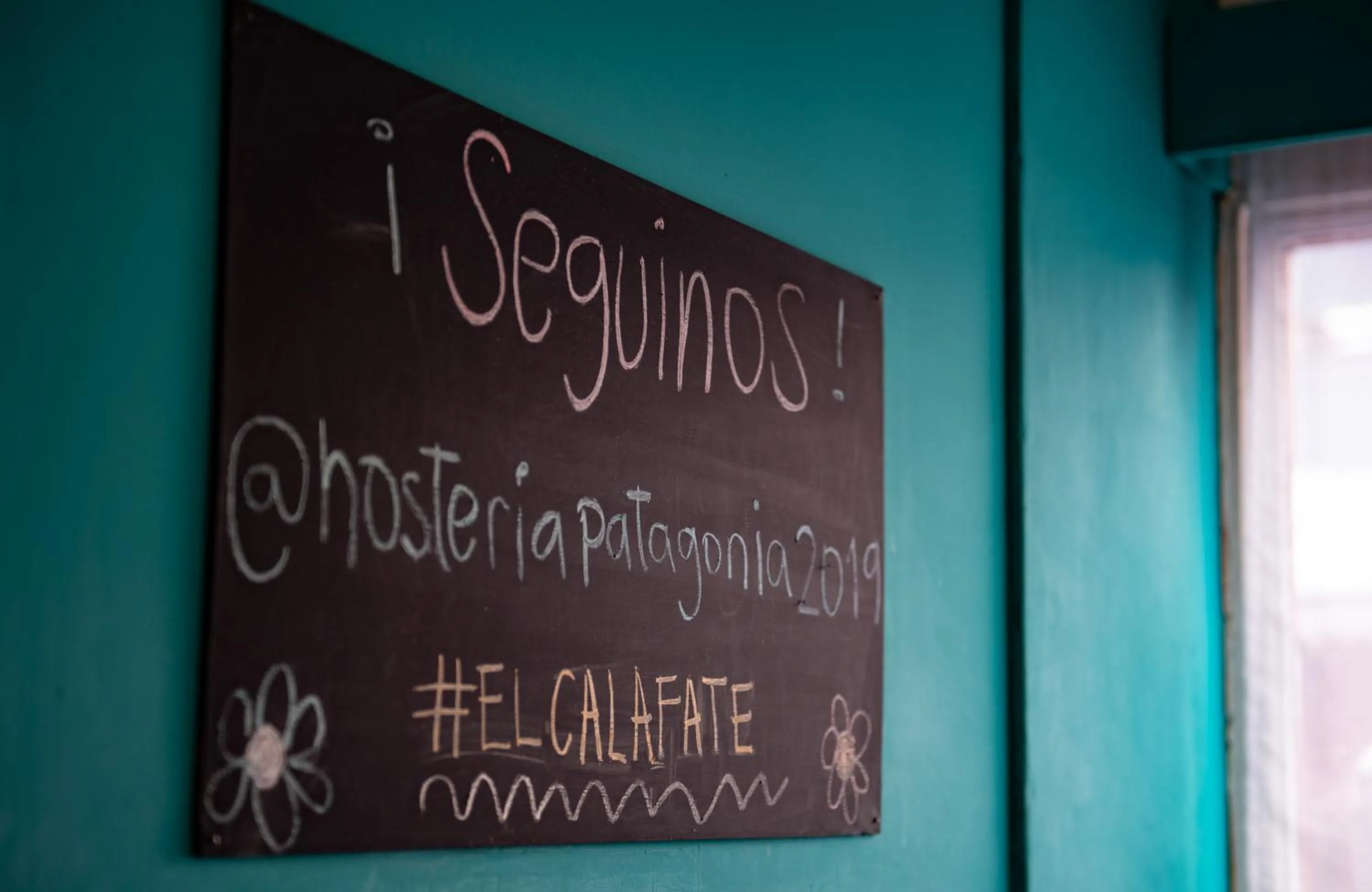 Text overlay in Hosteria Patagonia