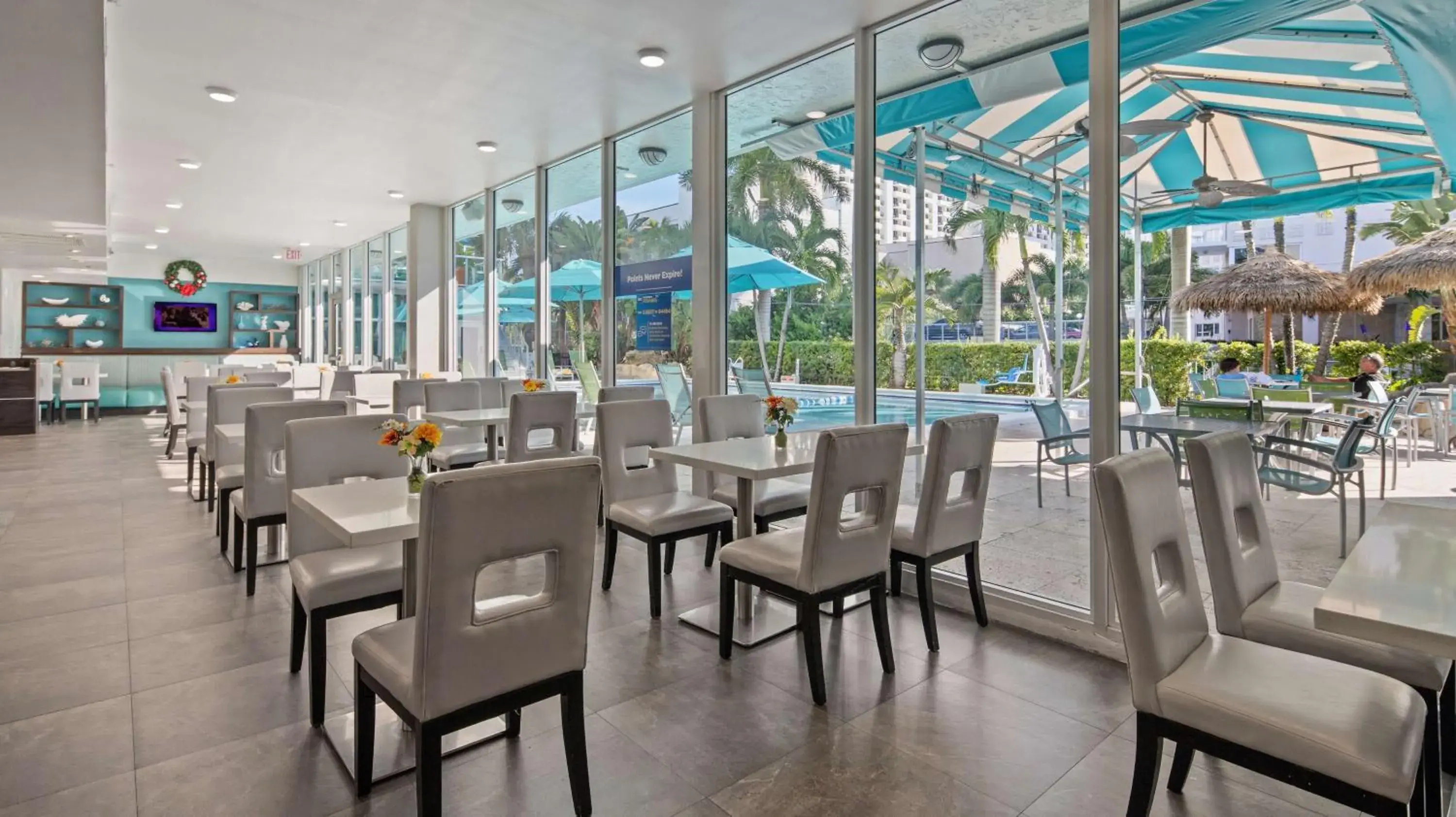 Restaurant/places to eat in Best Western Plus Oceanside Inn Restaurant/places to eat in Best Western Plus Oceanside Inn