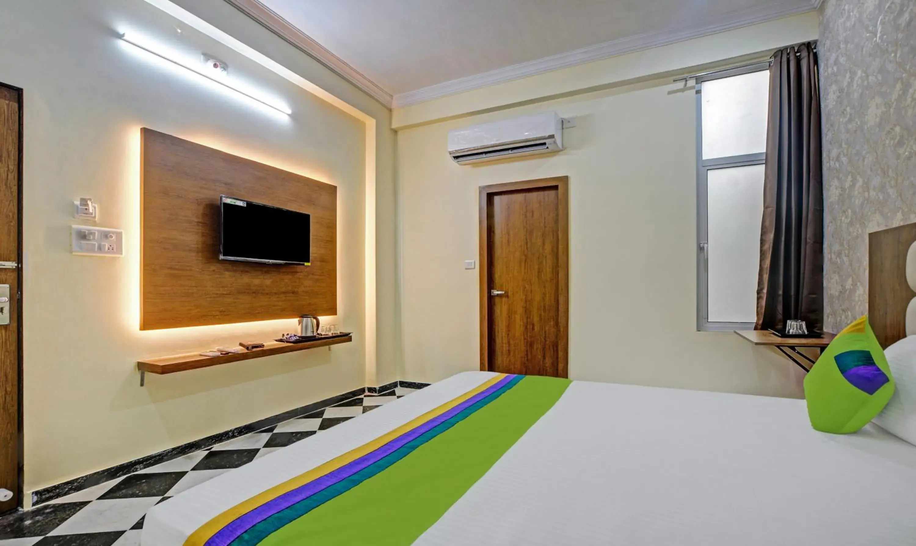 Bed in Hotel Vishvam Residency Udaipur Bed in Hotel Vishvam Residency Udaipur
