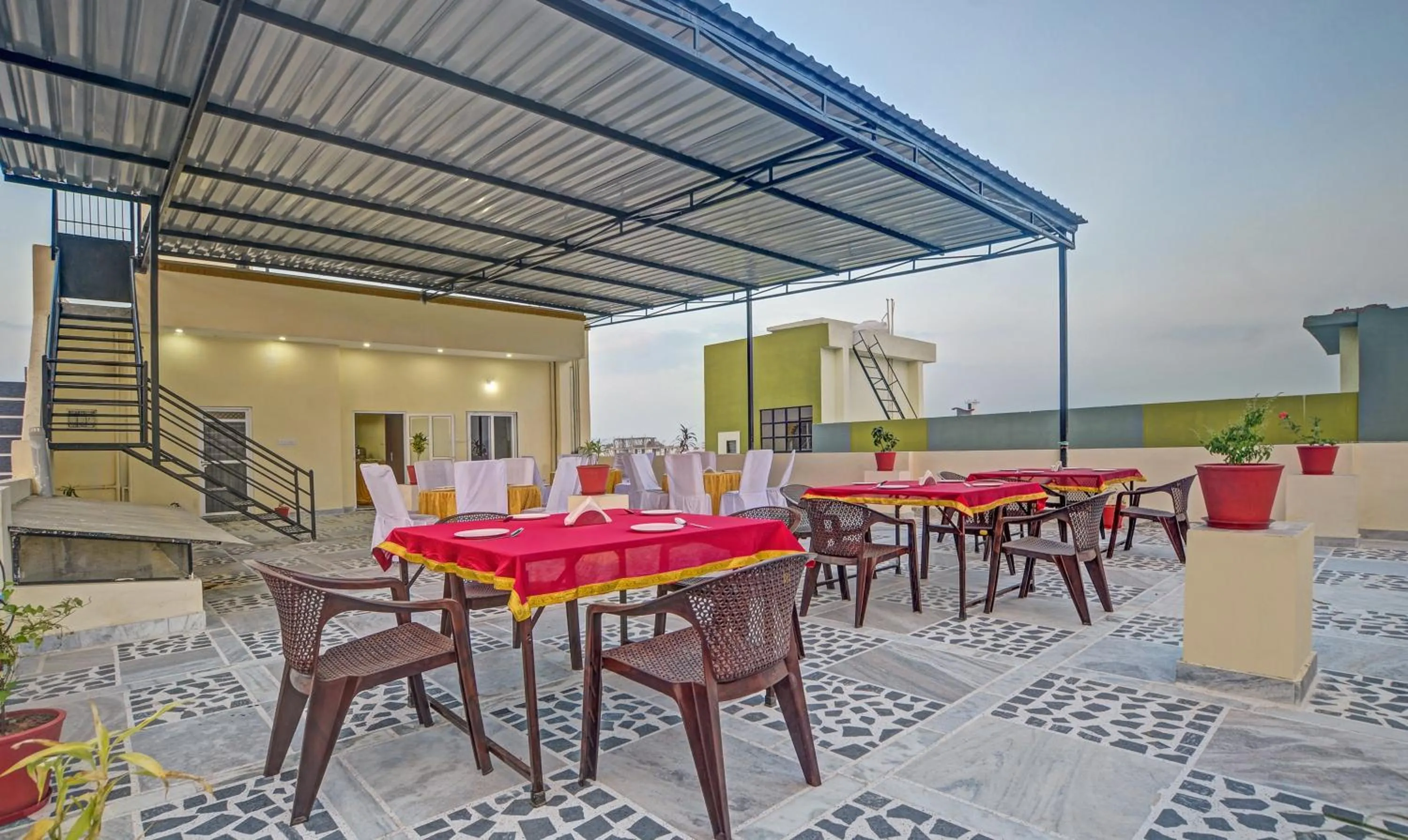 Hotel Vishvam Residency Udaipur