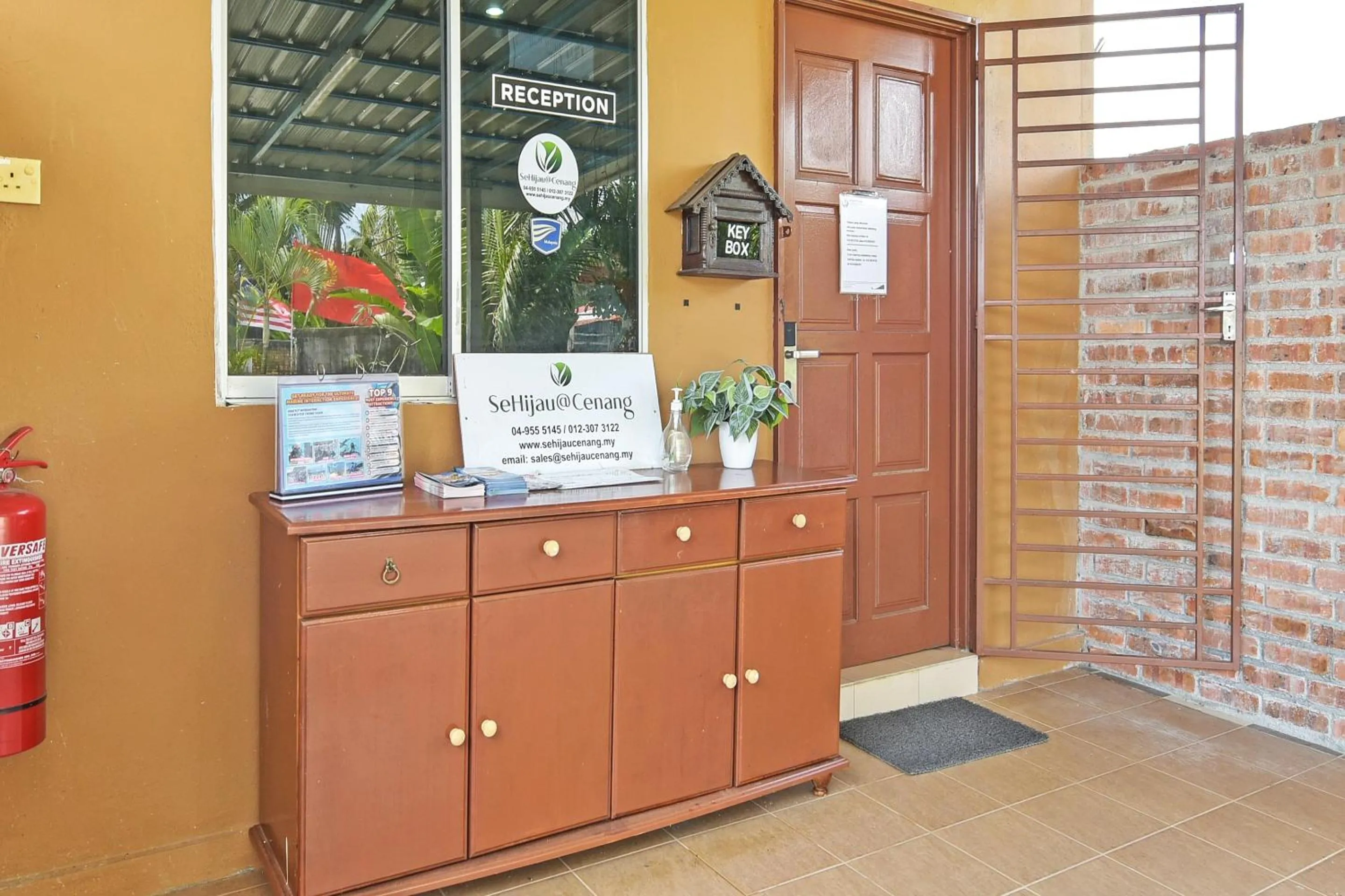 Lobby or reception in Collection O 90622 Sehijau Cenang