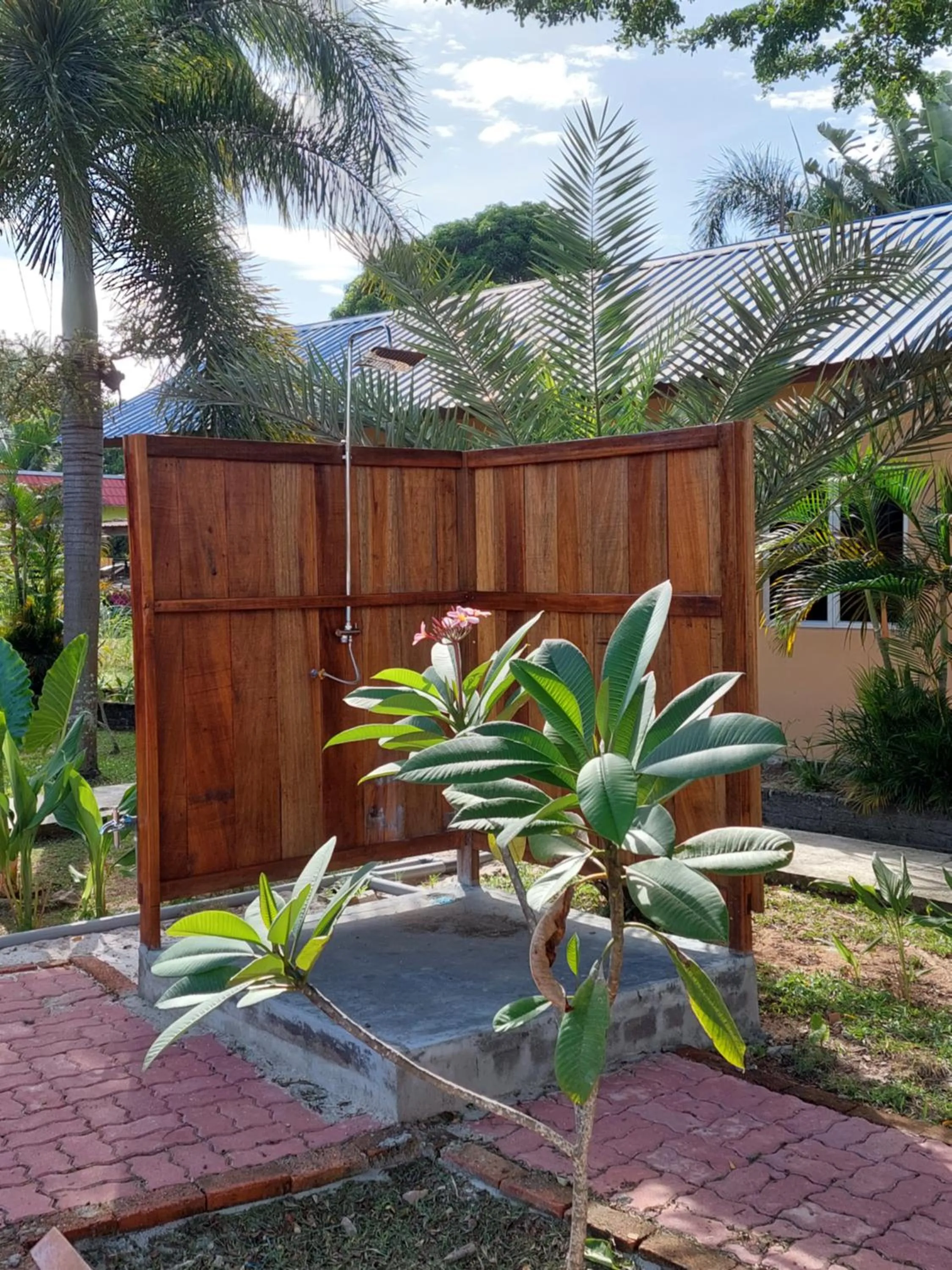 Swimming pool in Collection O 90622 Sehijau Cenang