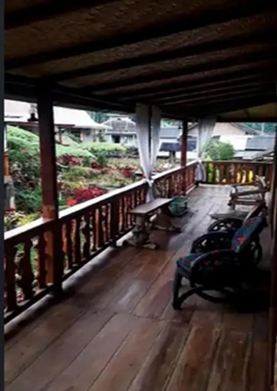 Balcony/Terrace in Ijen Miner Family Homestay