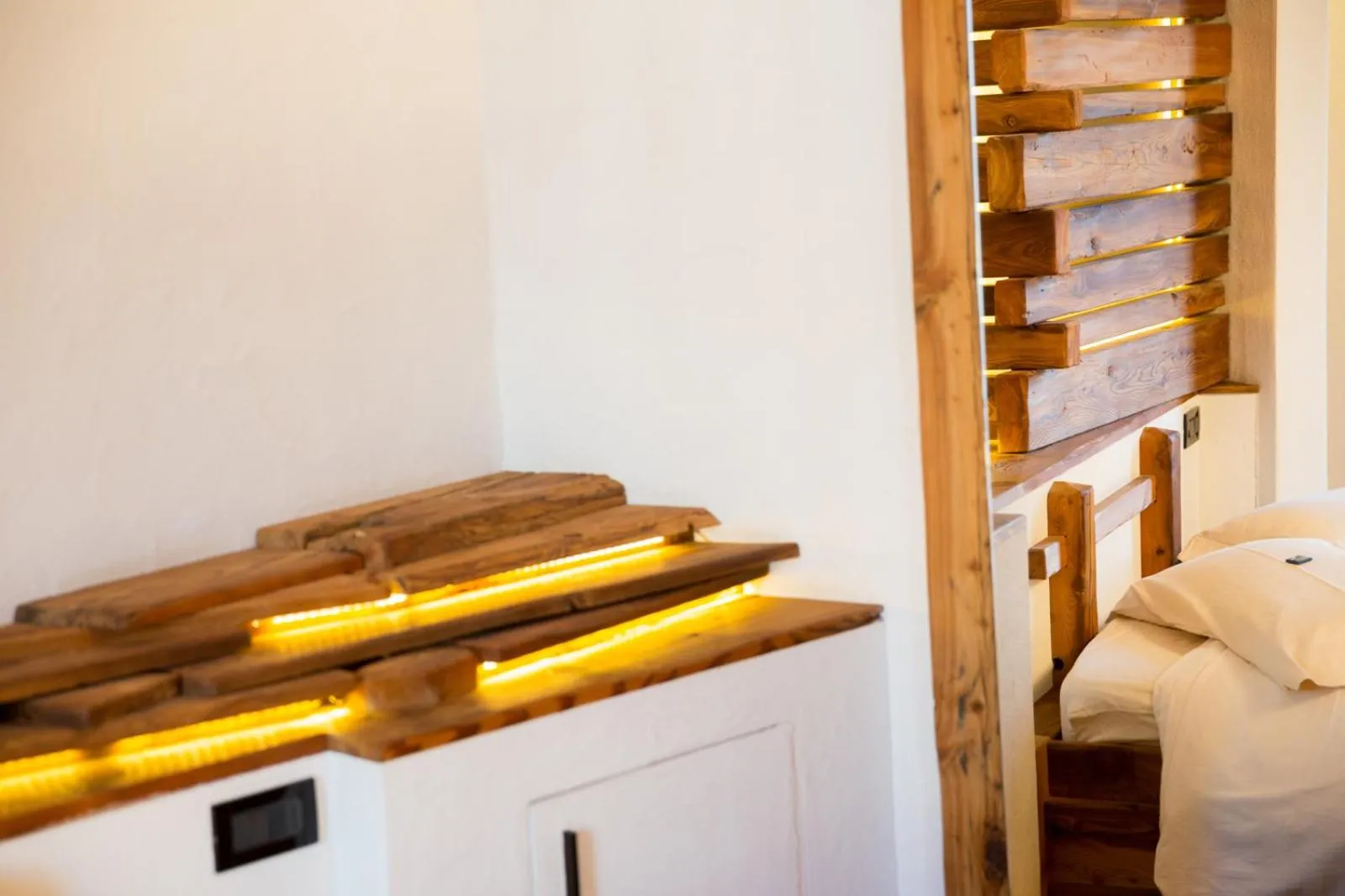 Bedroom, Bed in Hotel Pontiglia