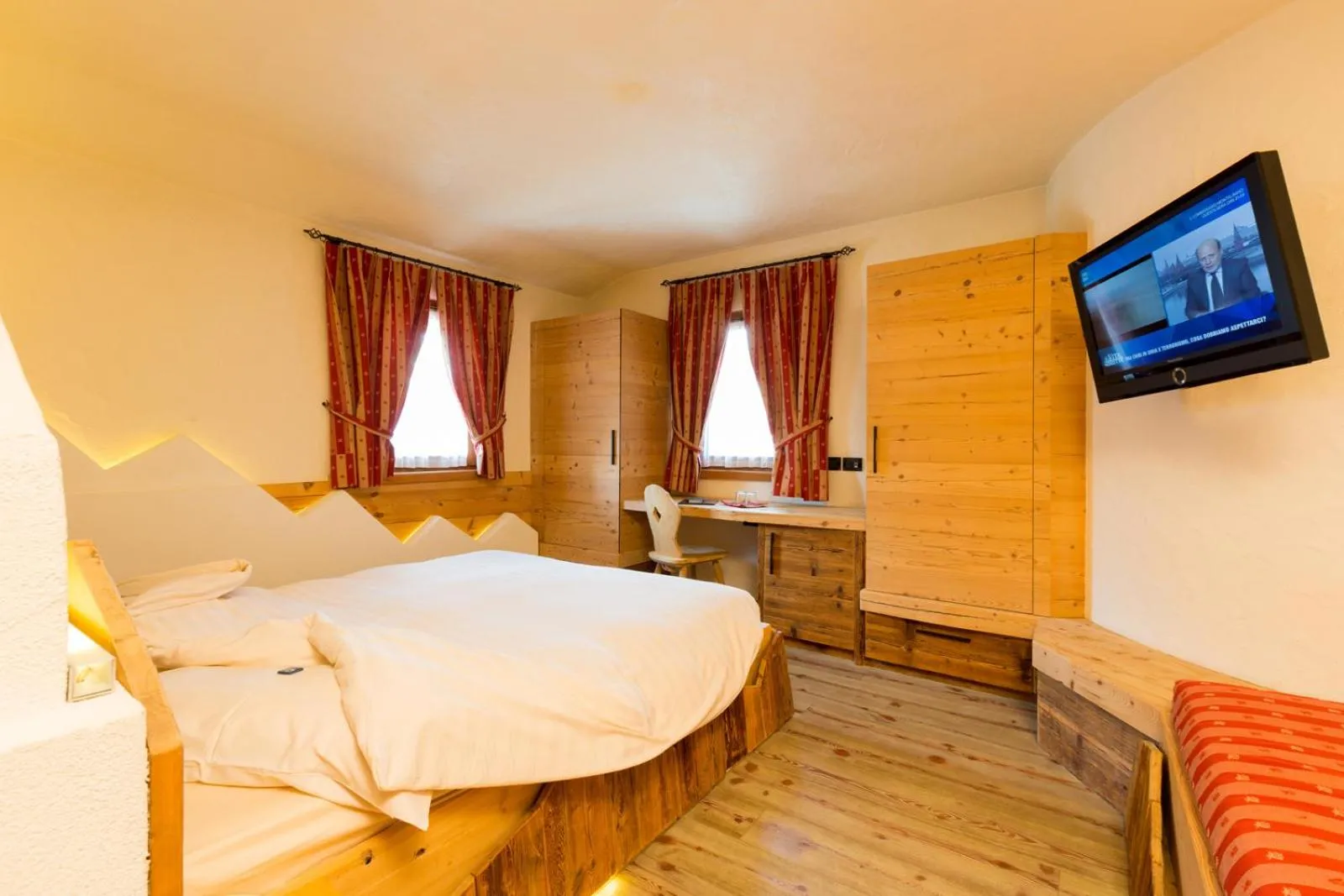 Bedroom in Hotel Pontiglia