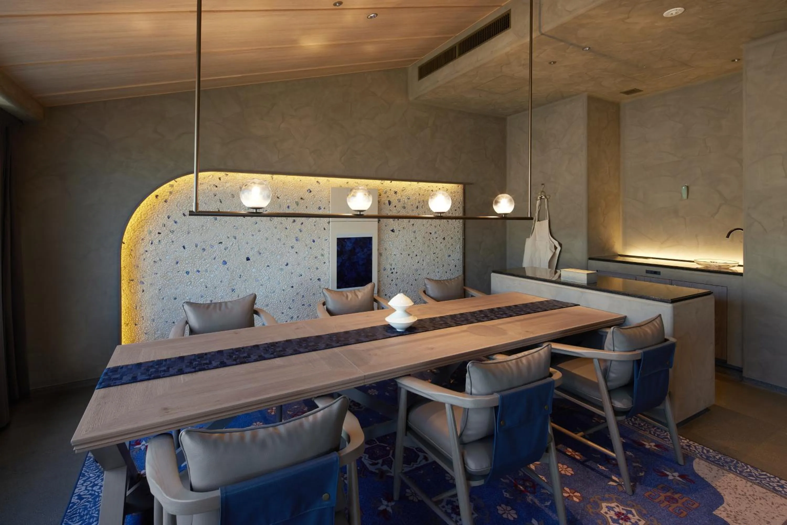 Living room in THE HOTEL HIGASHIYAMA KYOTO TOKYU, A Pan Pacific Hotel