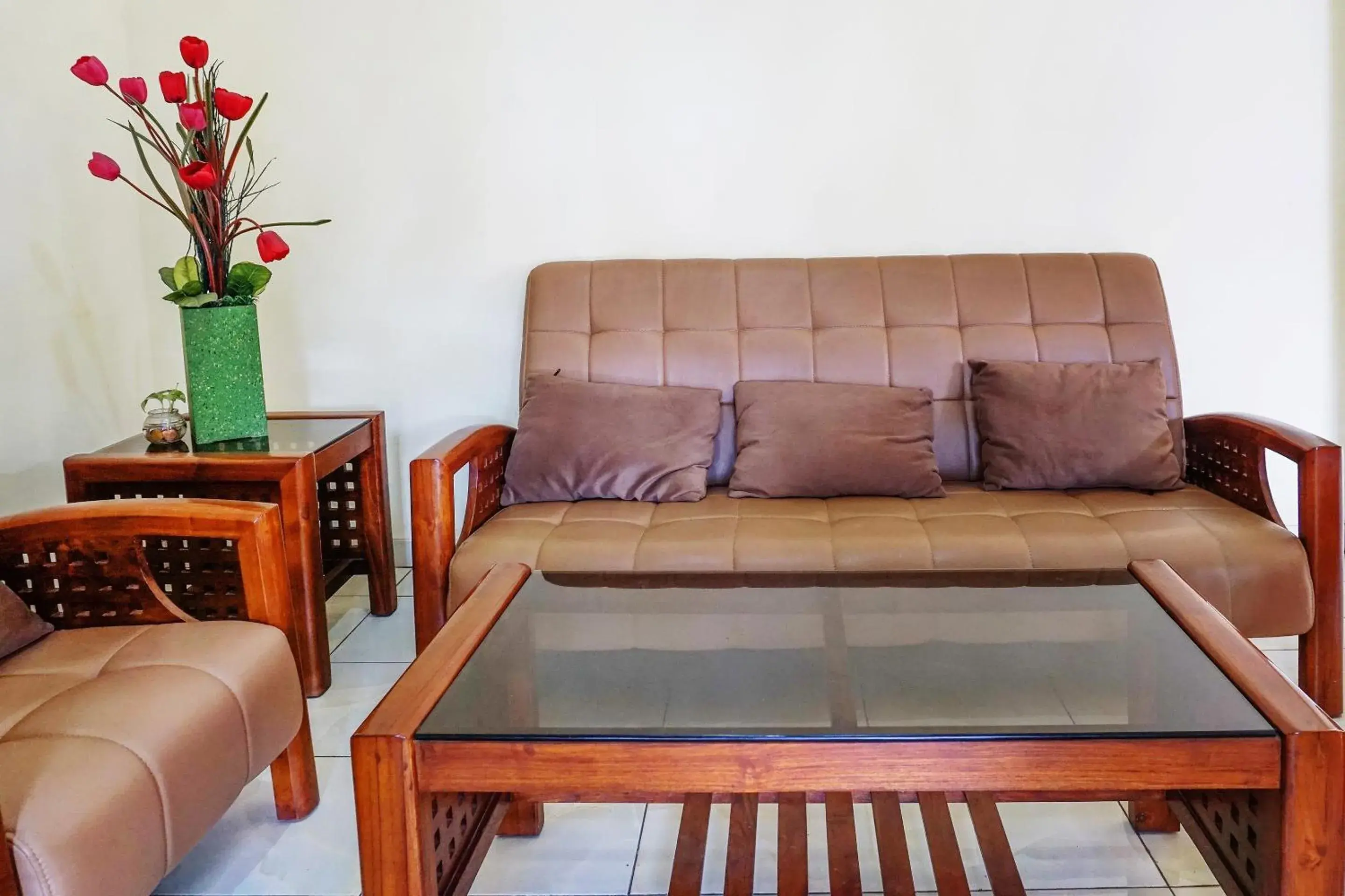 Lobby or reception in Flagship 90723 Berlima Guest House Syariah Lobby or reception in Flagship 90723 Berlima Guest House Syariah