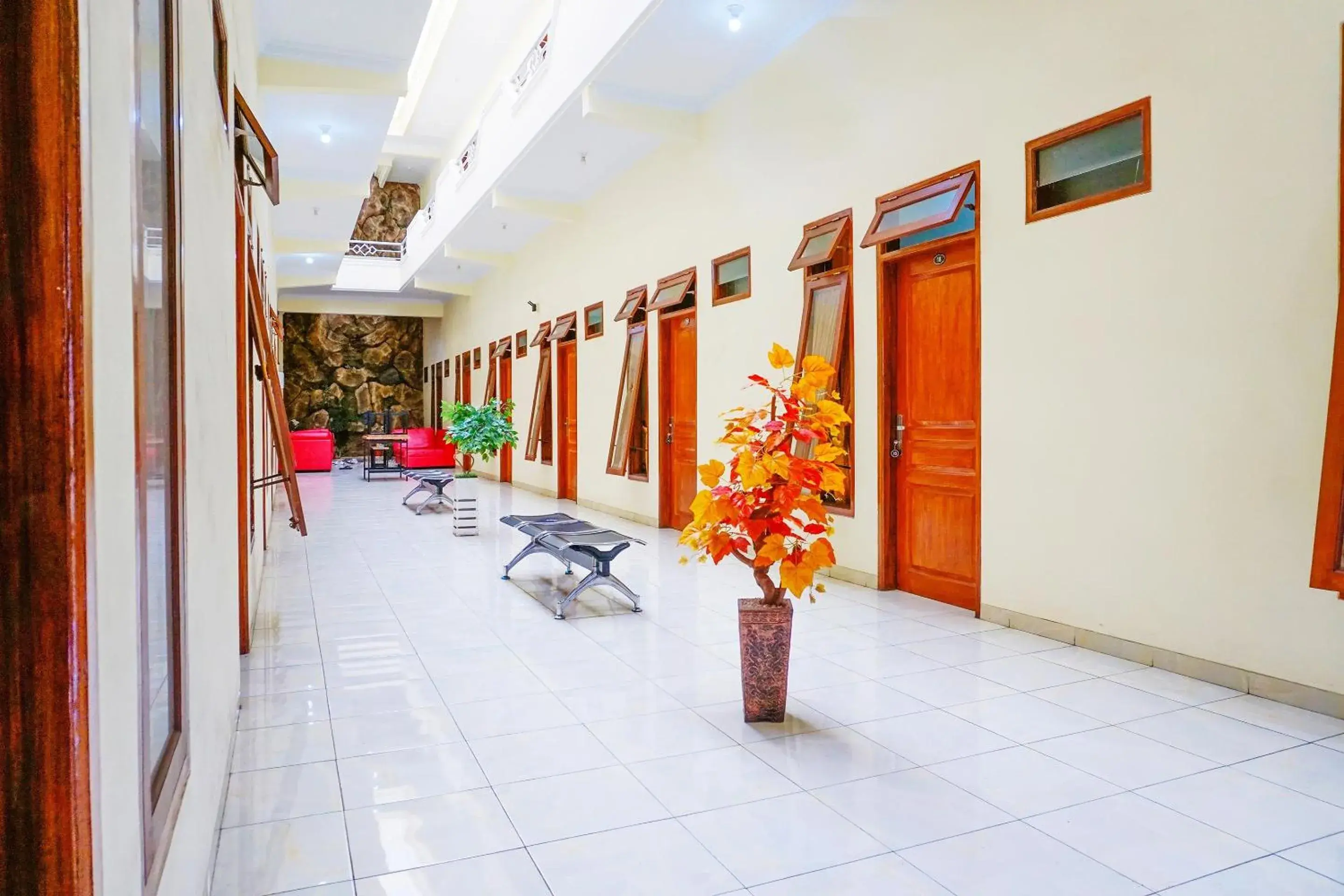 Lobby or reception in Flagship 90723 Berlima Guest House Syariah Lobby or reception in Flagship 90723 Berlima Guest House Syariah