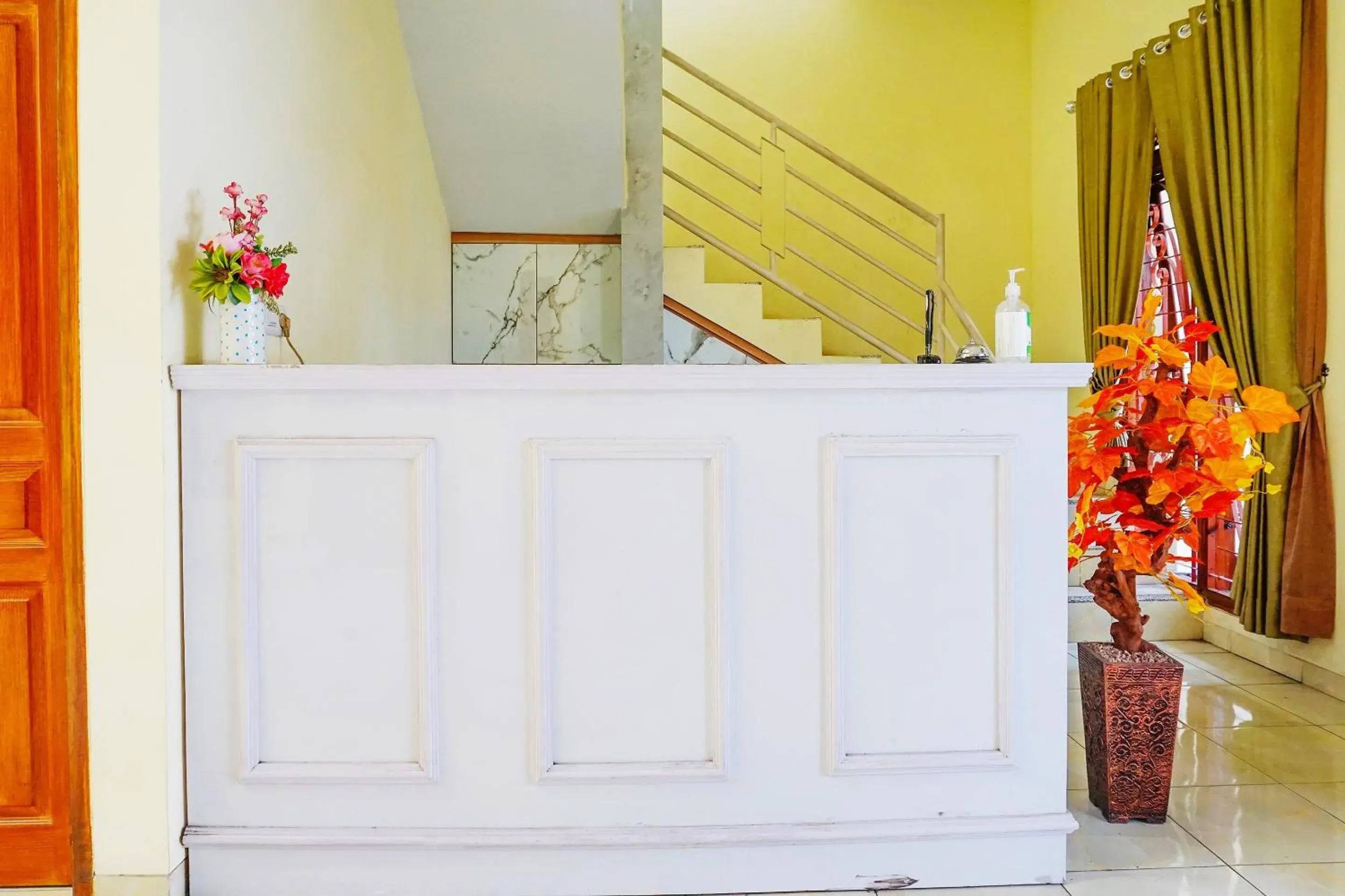 Lobby or reception in Flagship 90723 Berlima Guest House Syariah Lobby or reception in Flagship 90723 Berlima Guest House Syariah