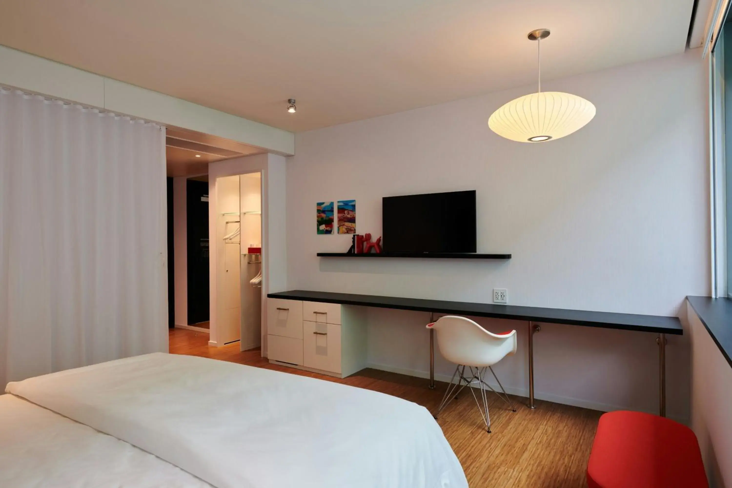 Bedroom, Bed in citizenM Miami World Center Bedroom, Bed in citizenM Miami World Center