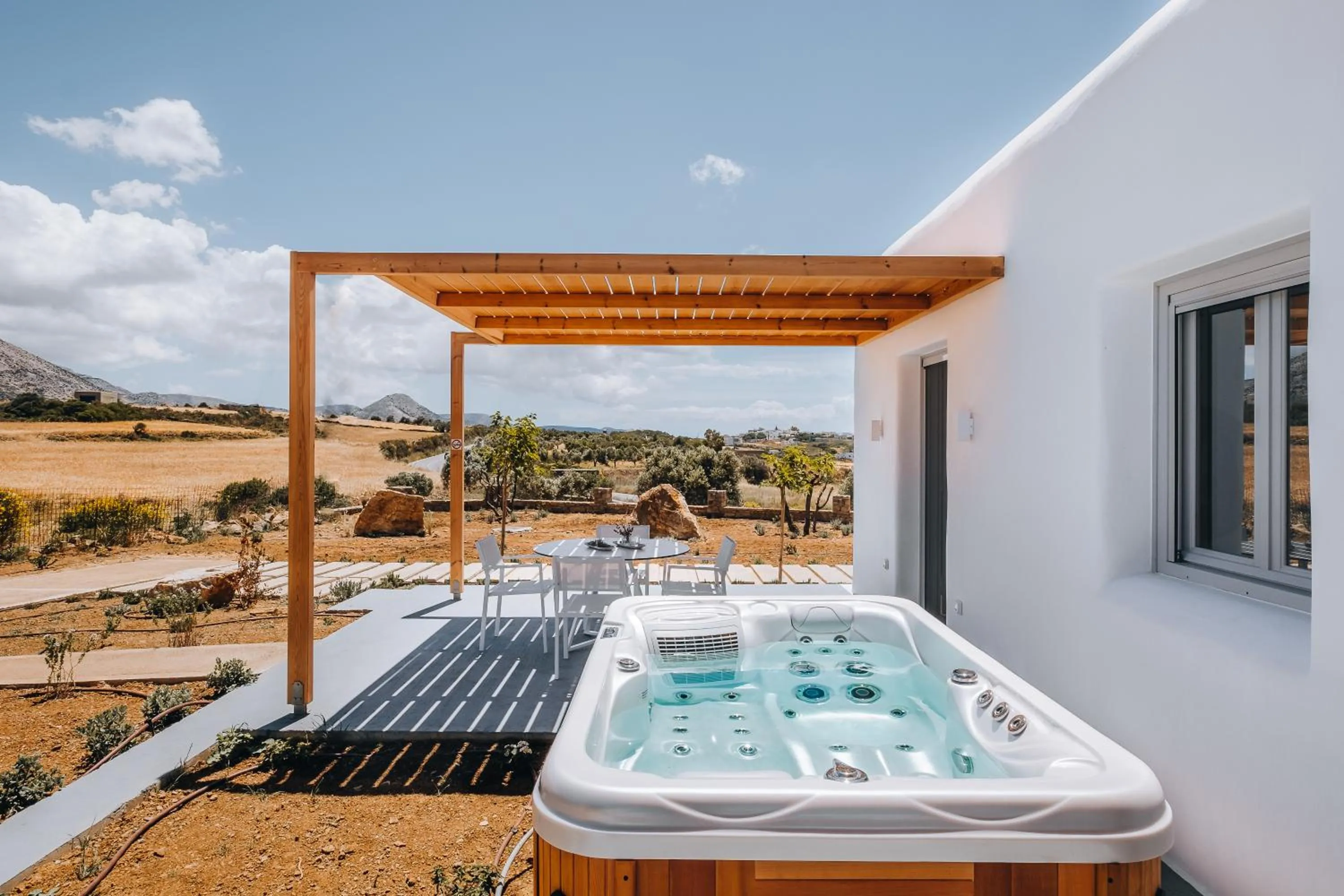 Day in Xerolithos Natural Living