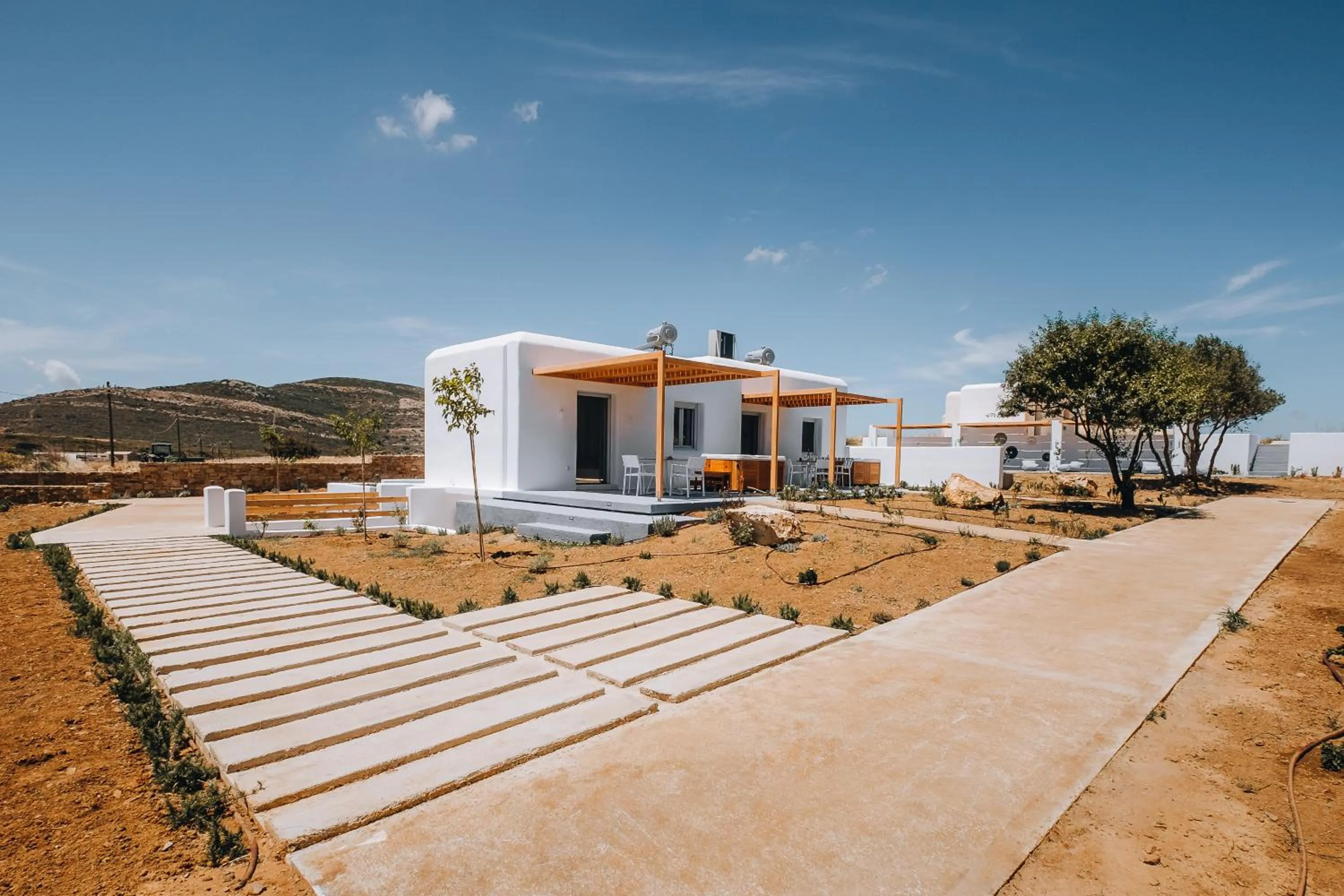 Property building in Xerolithos Natural Living