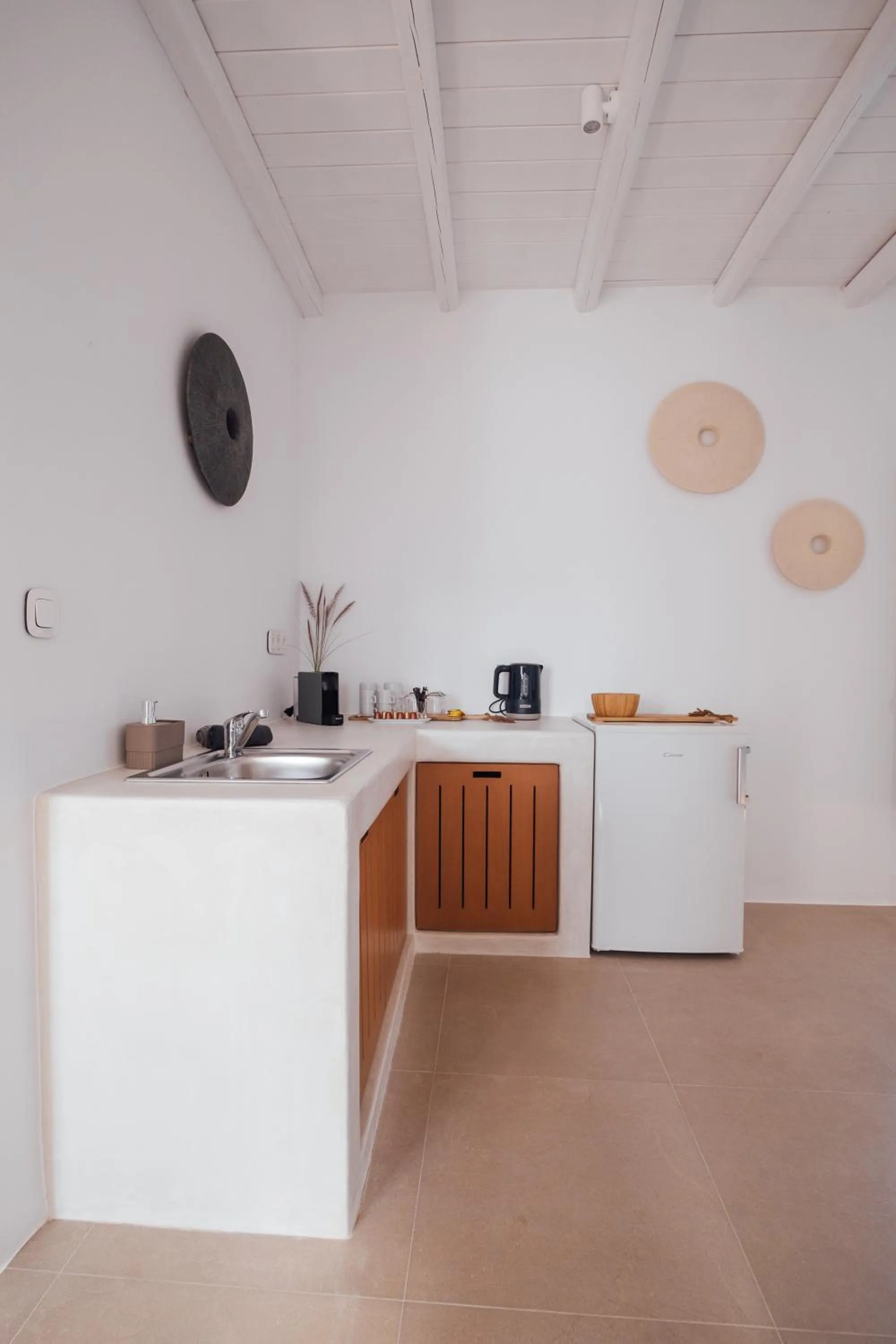 Coffee/tea facilities in Xerolithos Natural Living