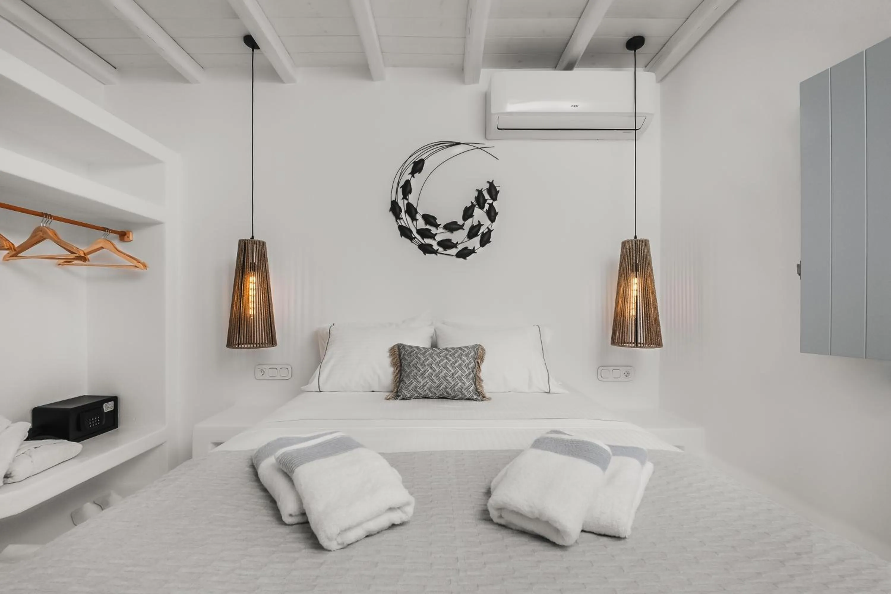 Bed in Xerolithos Natural Living