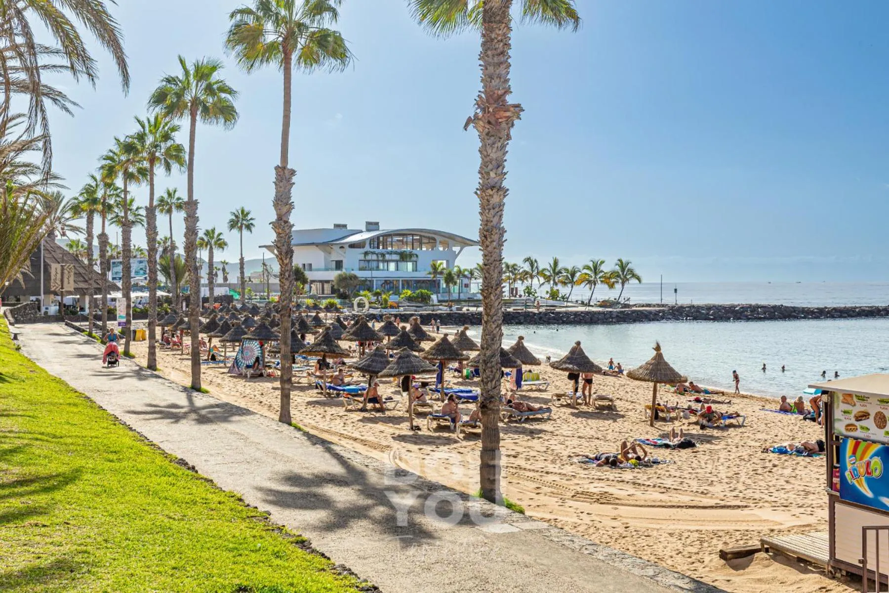 Area and facilities in Apartment Paraiso Royal