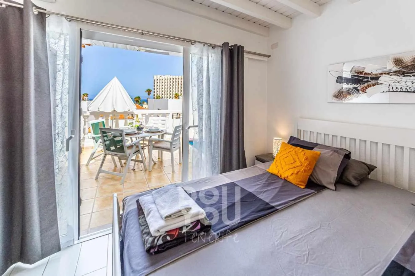 Bed in Apartment Paraiso Royal