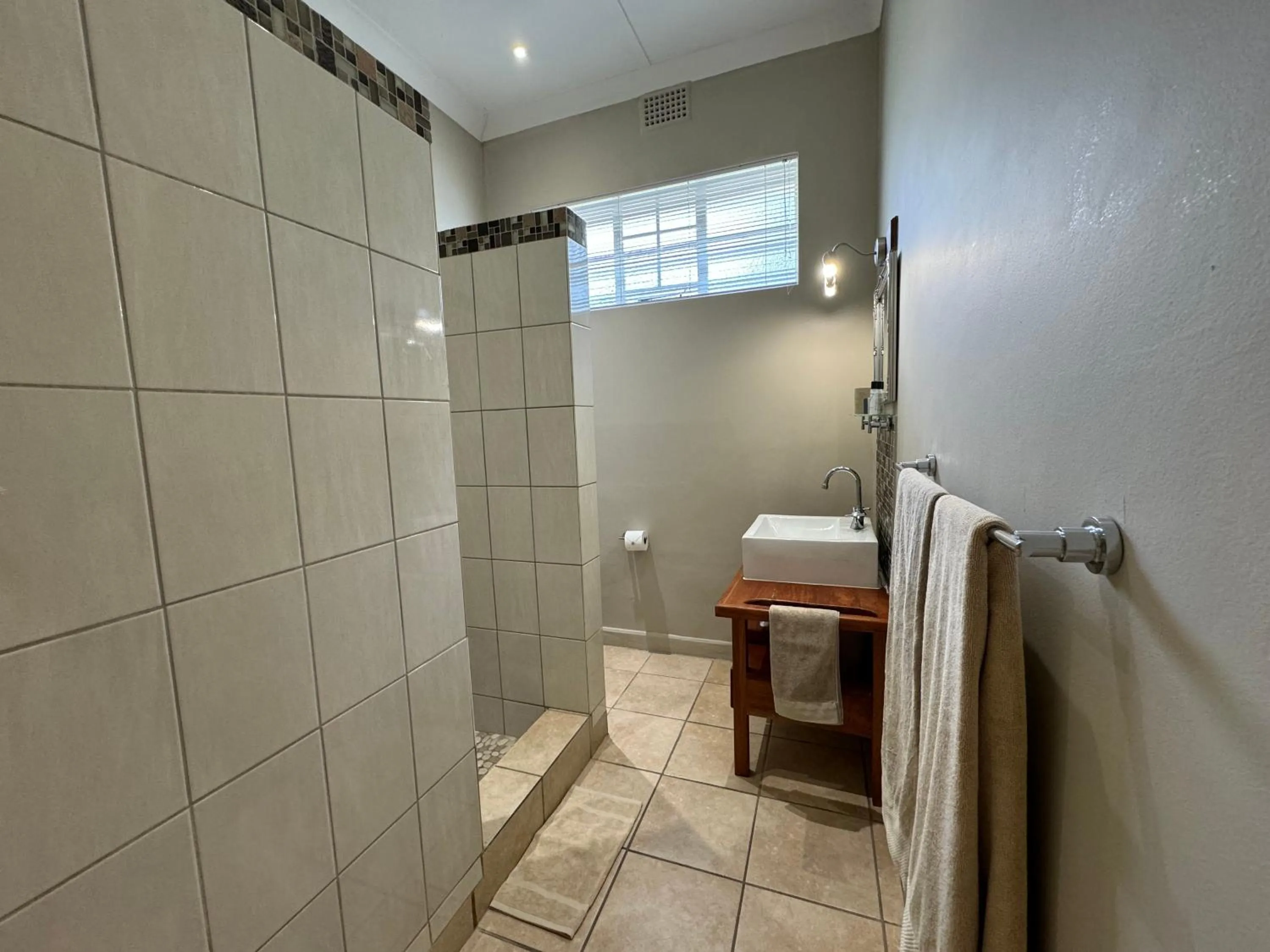 Bathroom in Villa Beryl Guesthouse