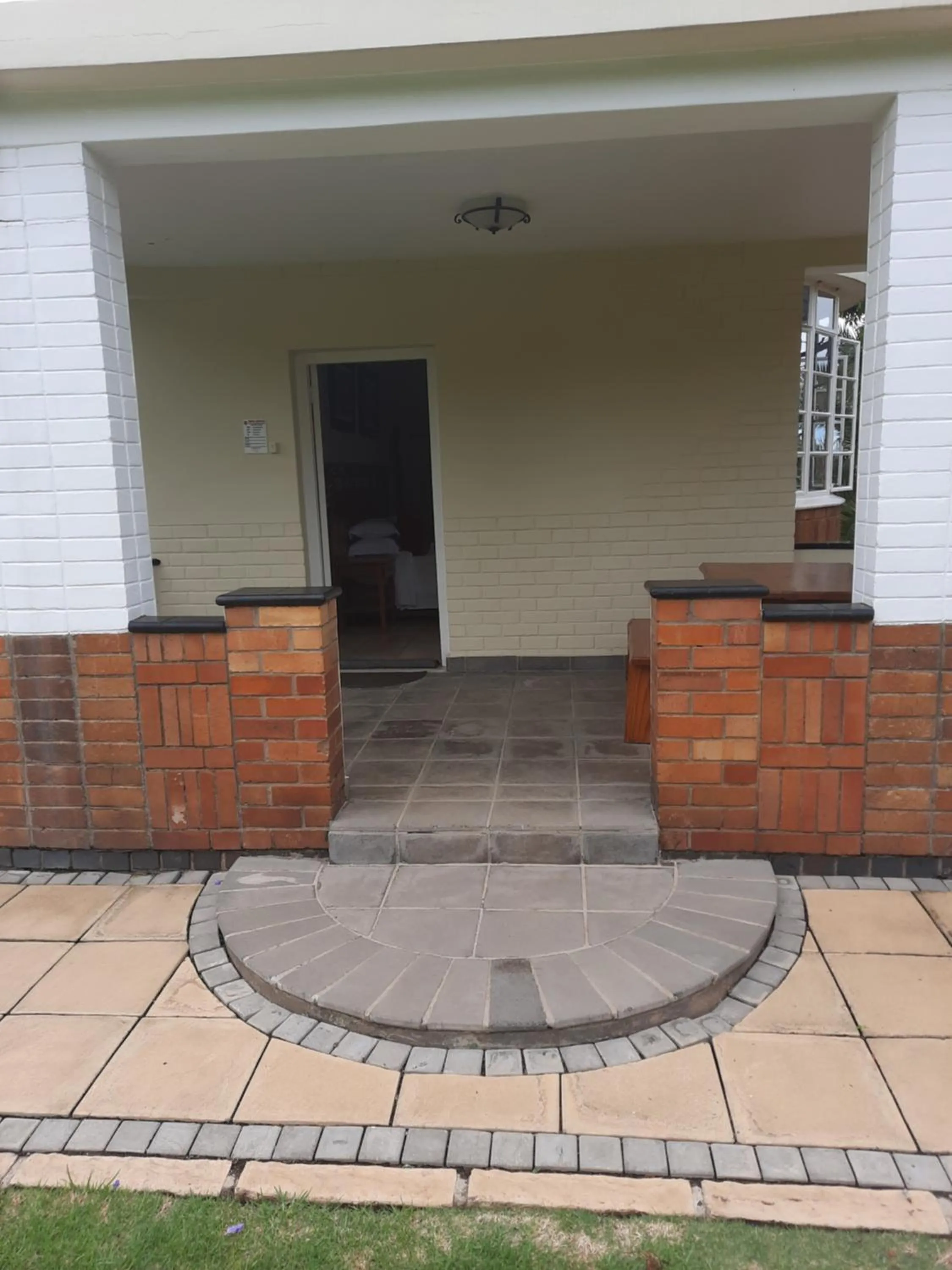 Patio in Villa Beryl Guesthouse