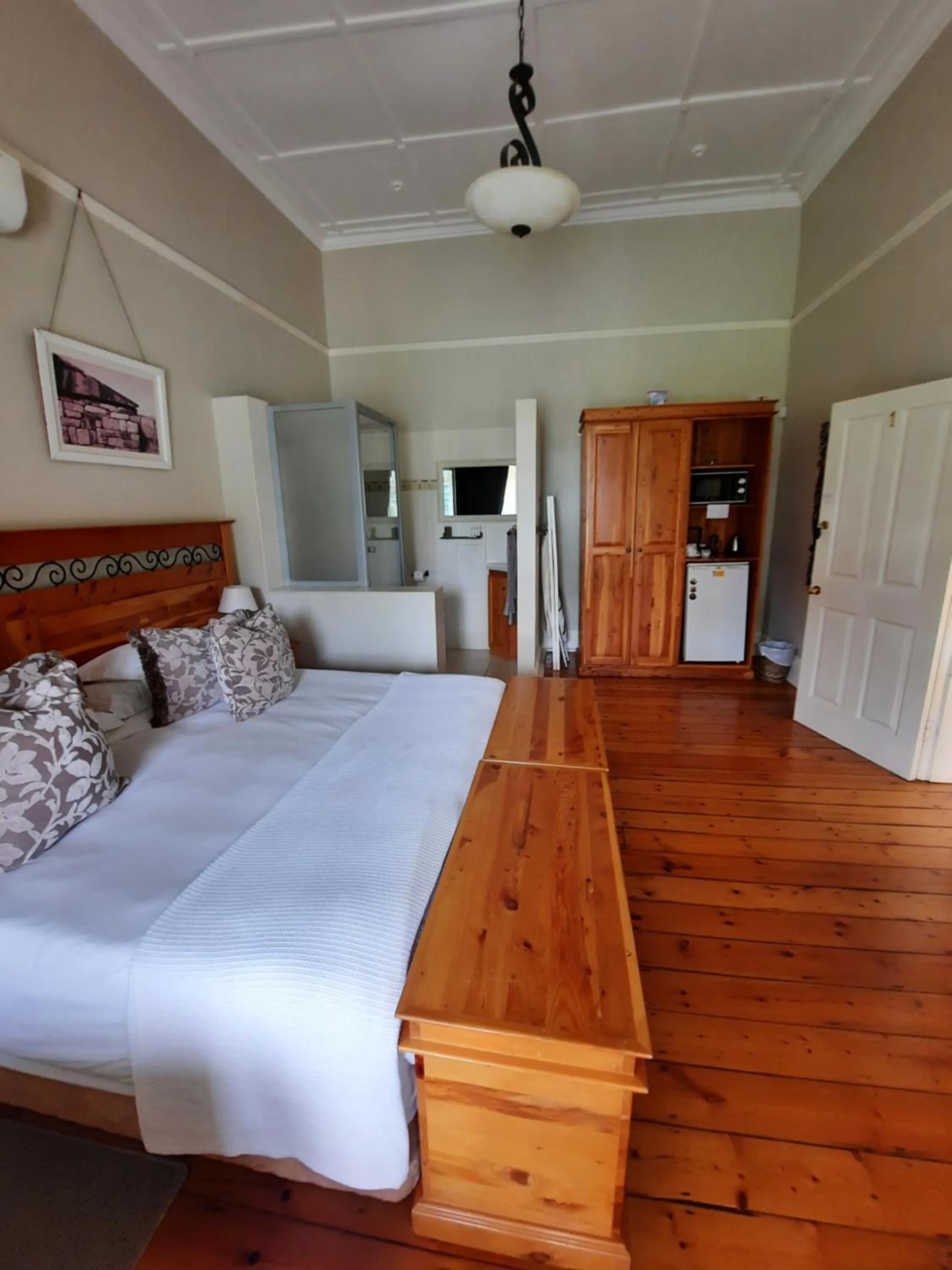 Coffee/tea facilities, Bed in Villa Beryl Guesthouse