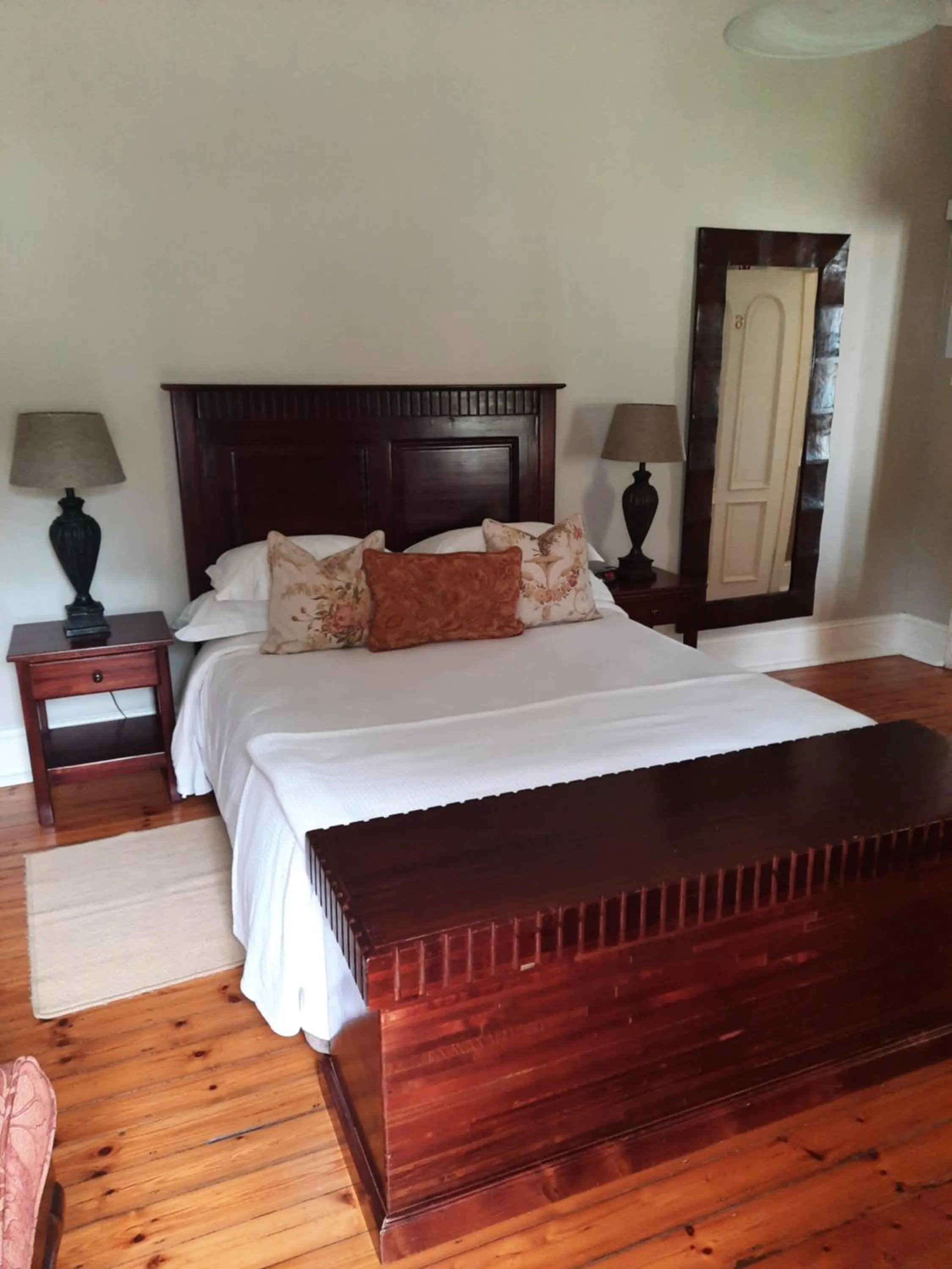 Bed in Villa Beryl Guesthouse