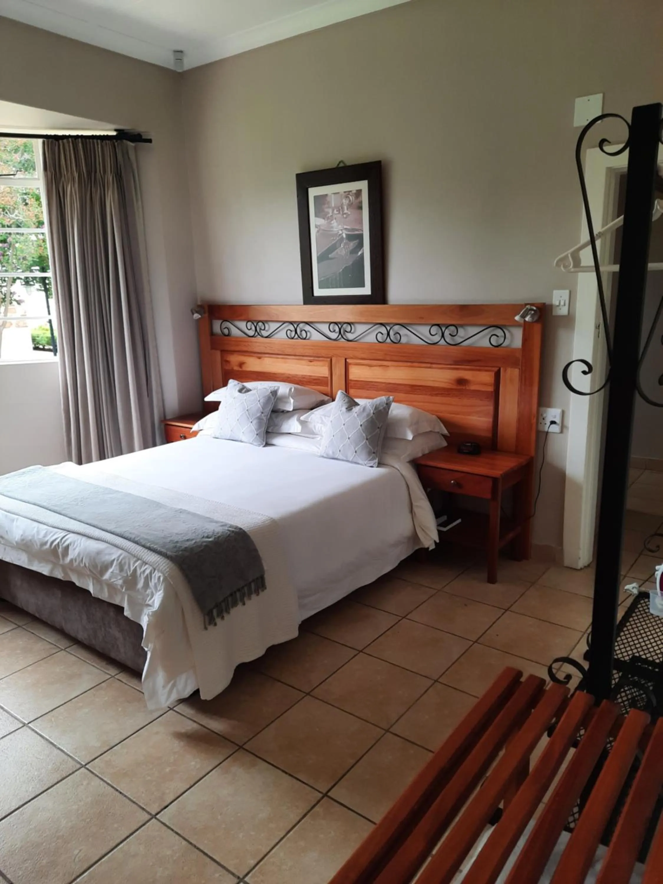 Bed in Villa Beryl Guesthouse