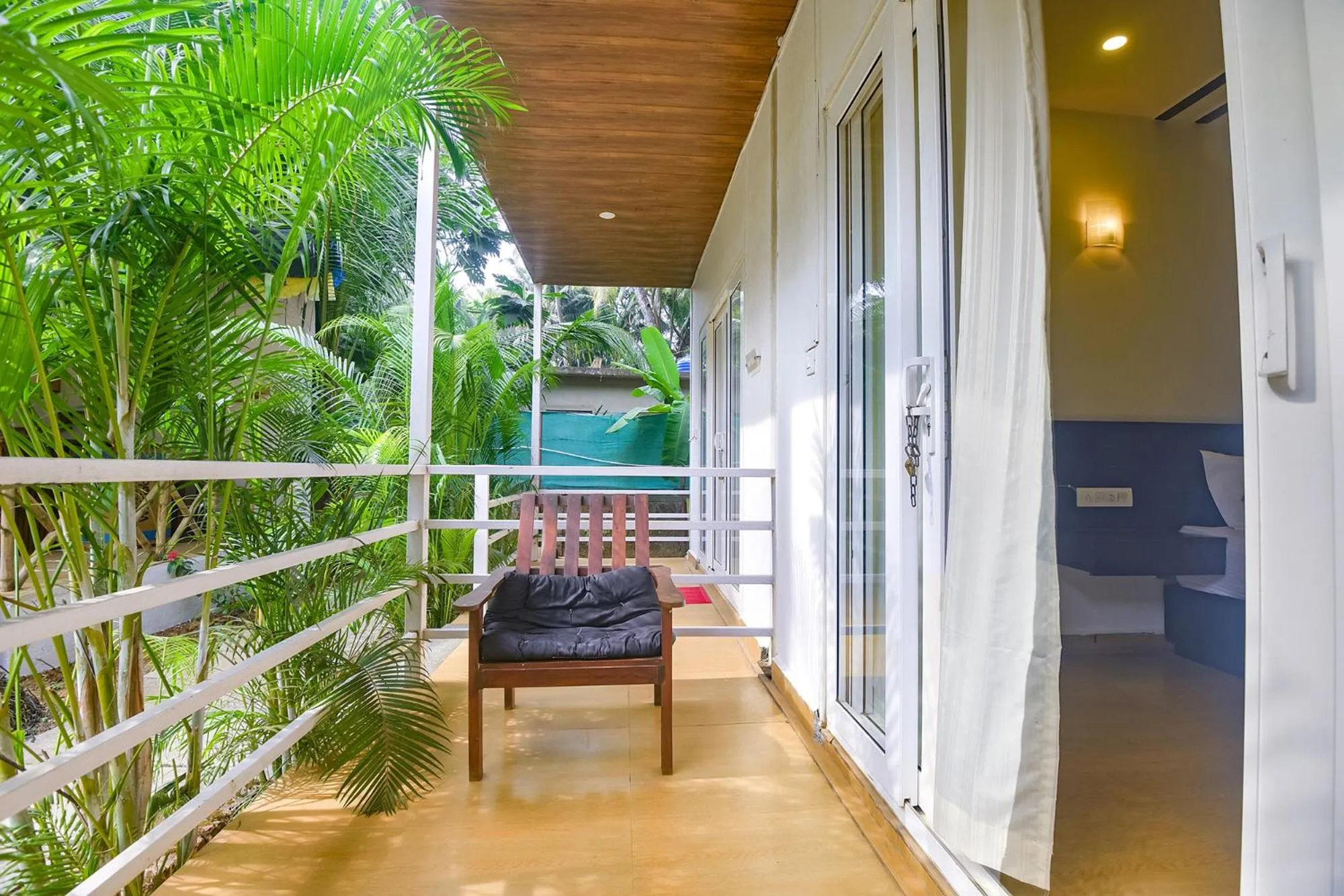 Balcony/Terrace in FabHotel La Volga - Nr Morjim beach