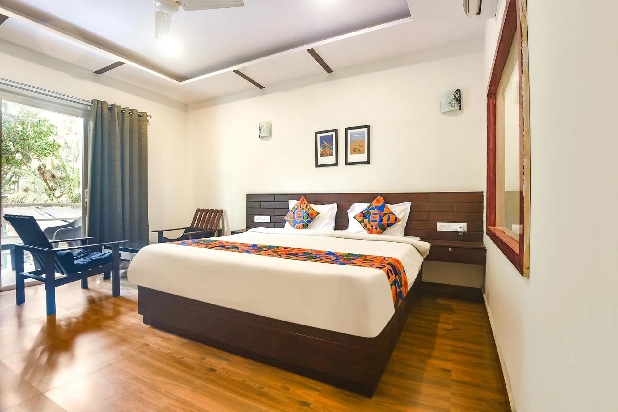 Bed in FabHotel La Volga - Nr Morjim beach