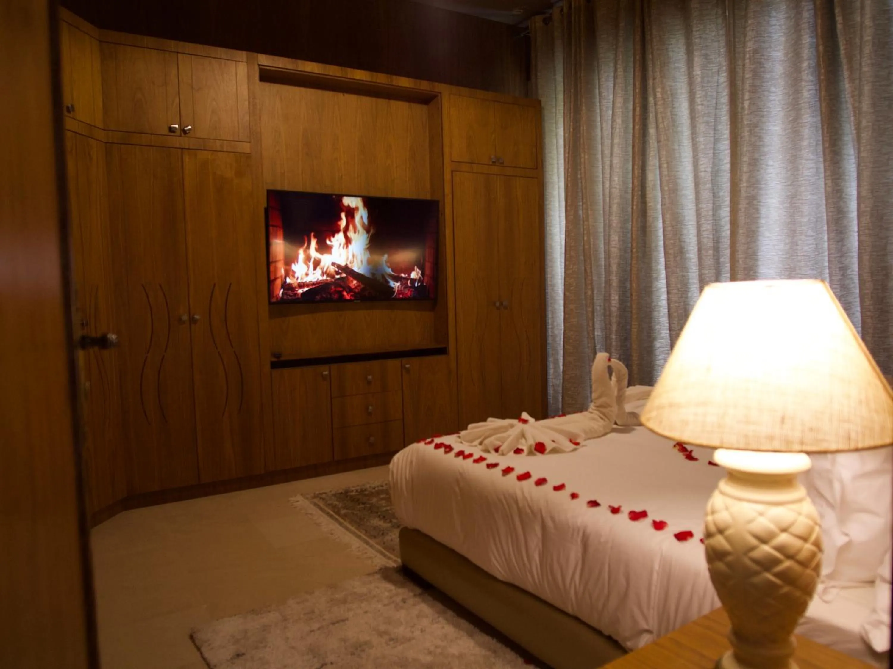 Bed in Sillage Palace Sky & Spa