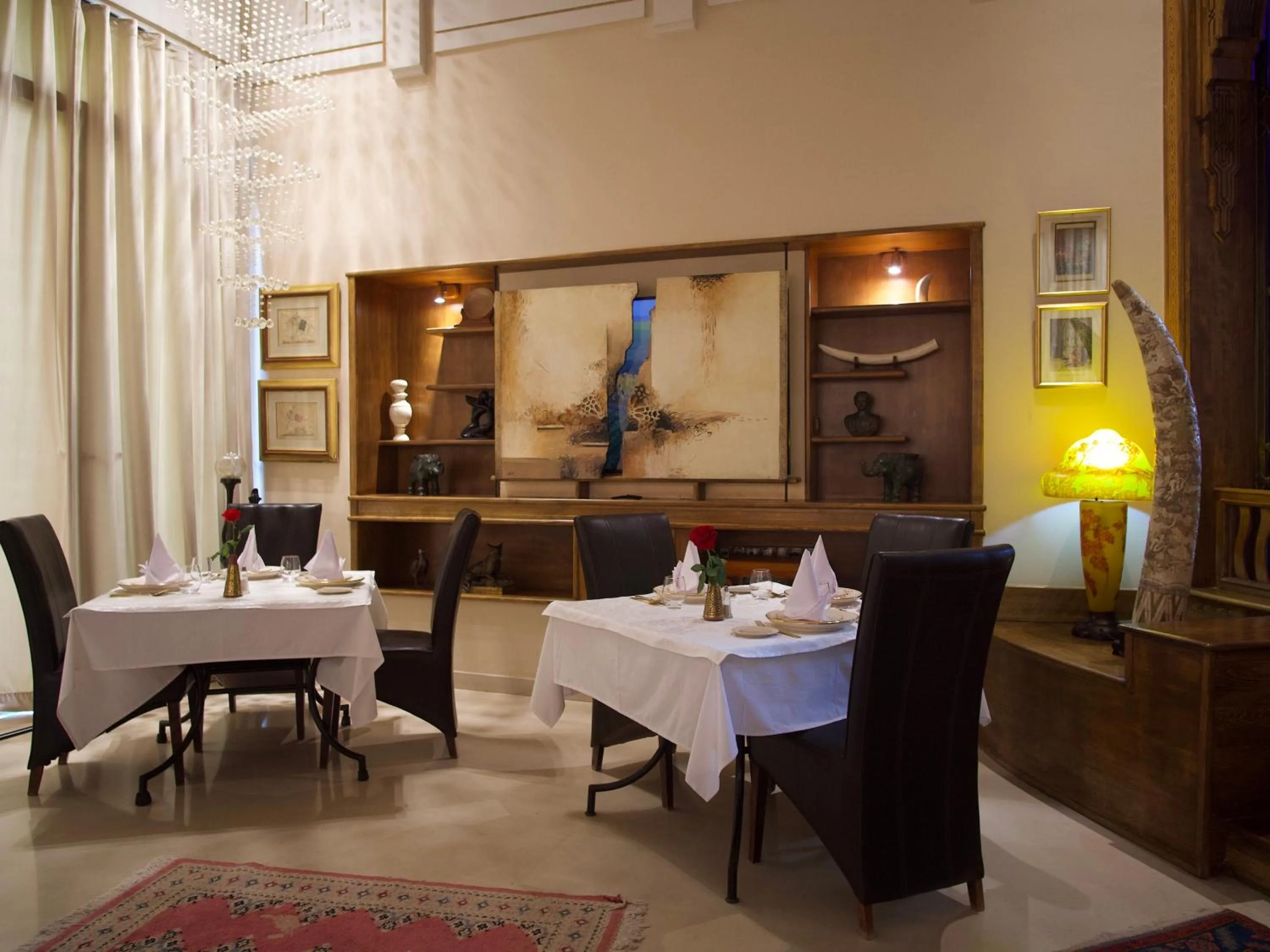 Restaurant/places to eat in Sillage Palace Sky & Spa