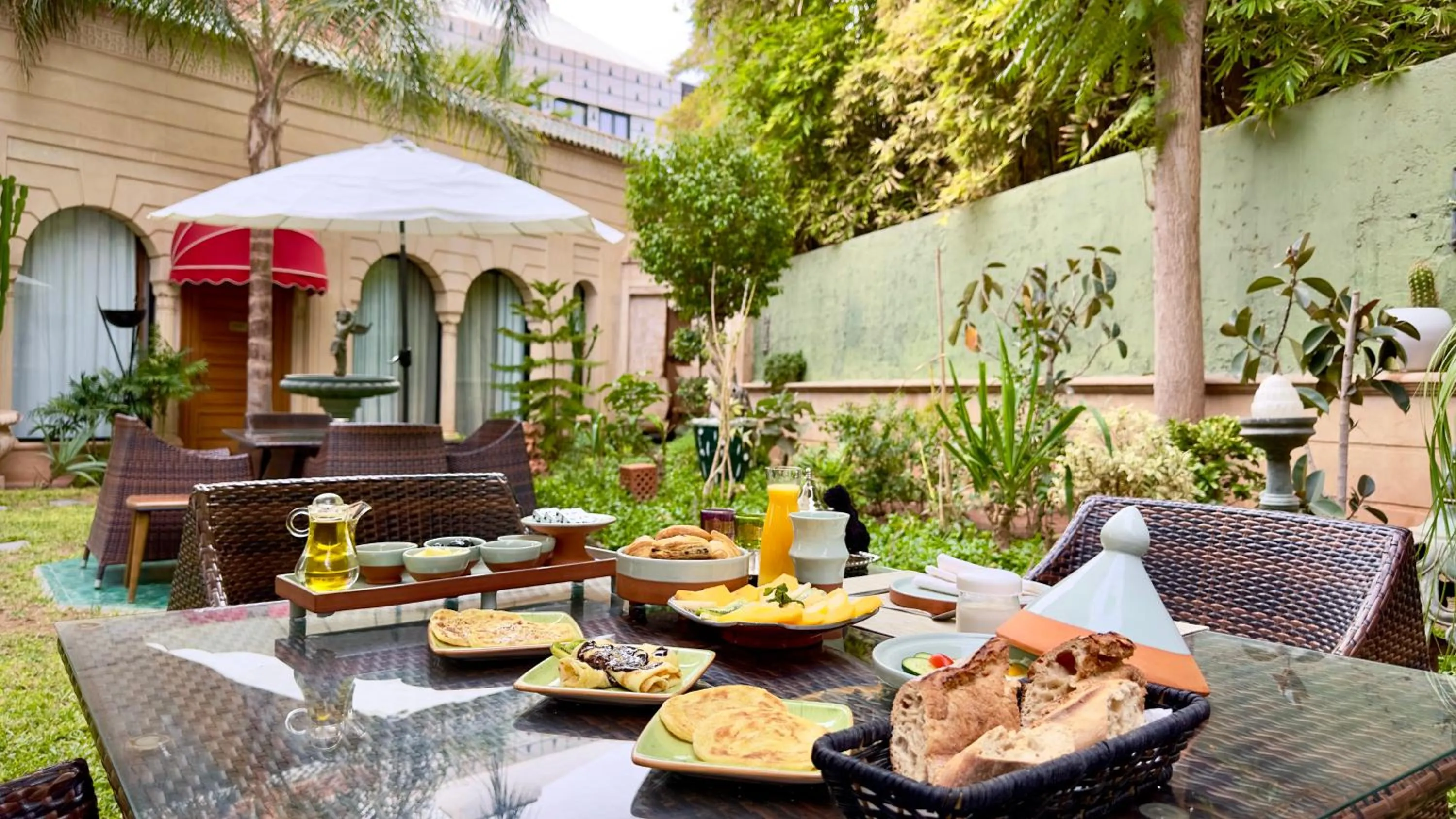 Garden in Sillage Palace Sky & Spa