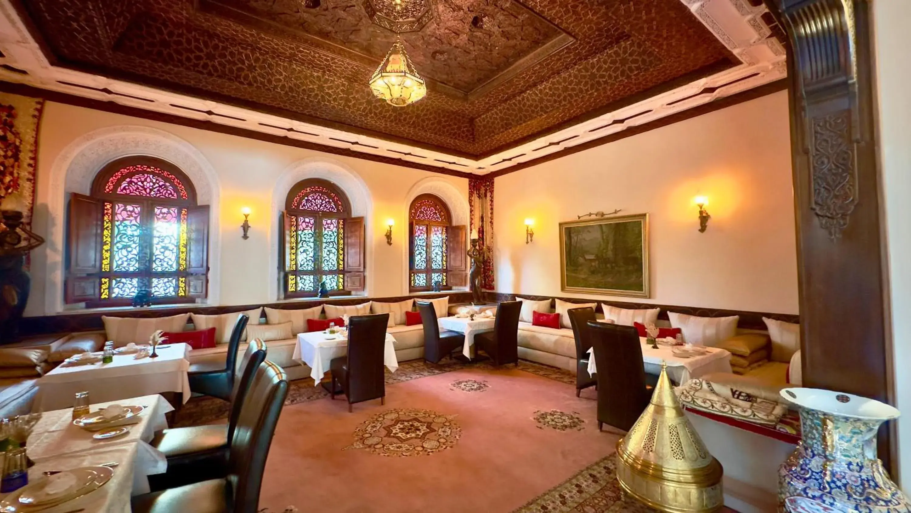 Restaurant/places to eat in Sillage Palace Sky & Spa Restaurant/places to eat in Sillage Palace Sky & Spa