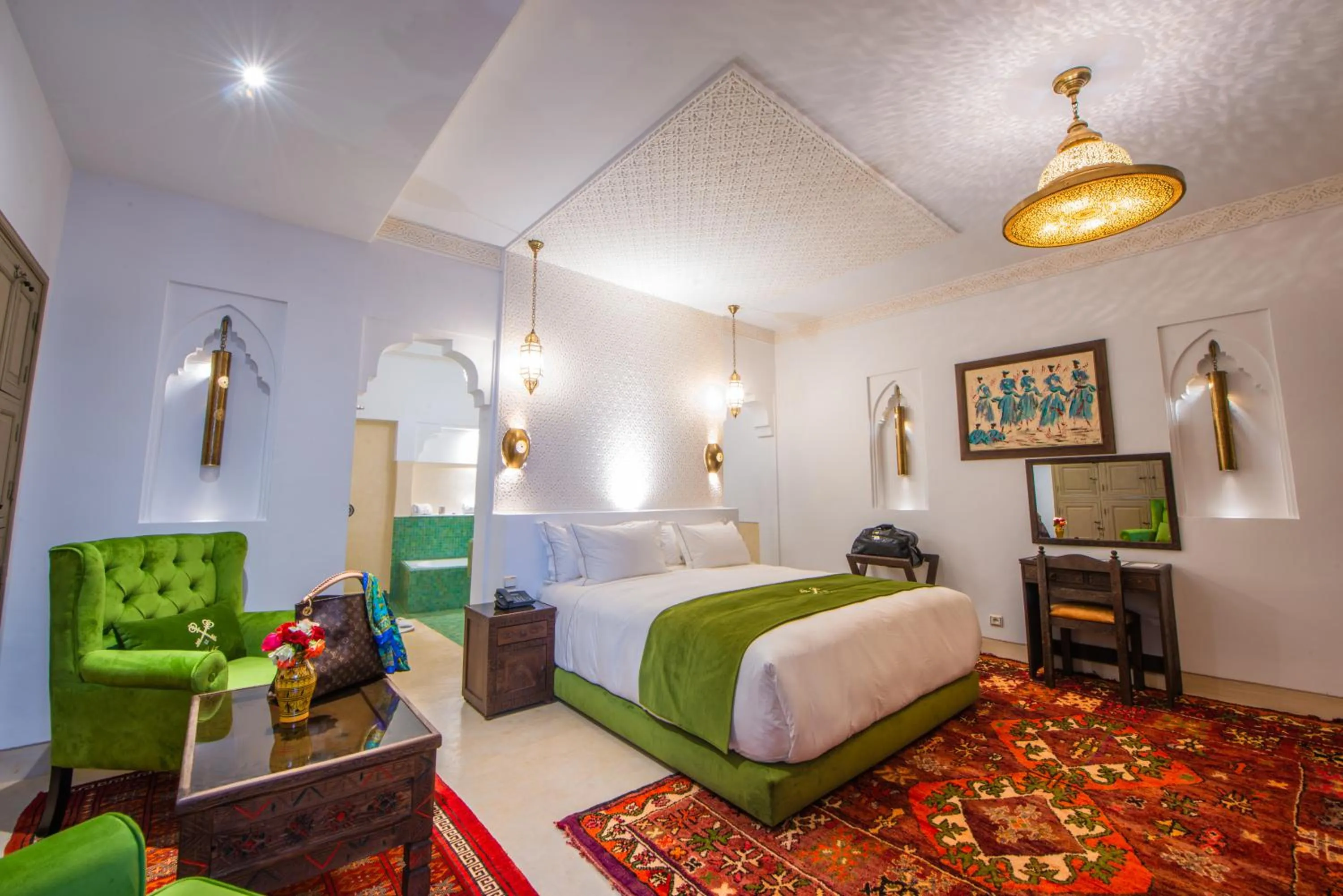 Bedroom, Bed in Riad la clé d'or & spa