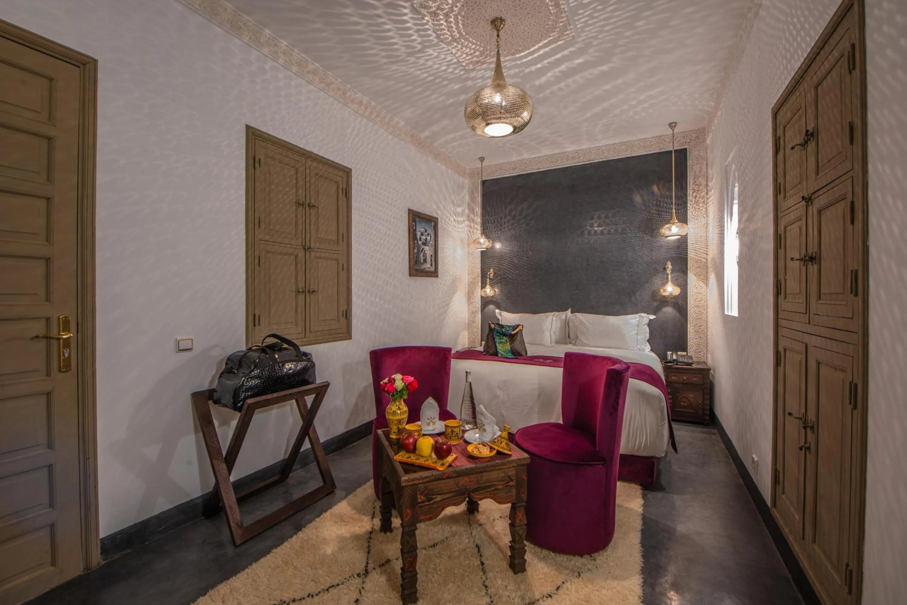 Bedroom, Bed in Riad la clé d'or & spa