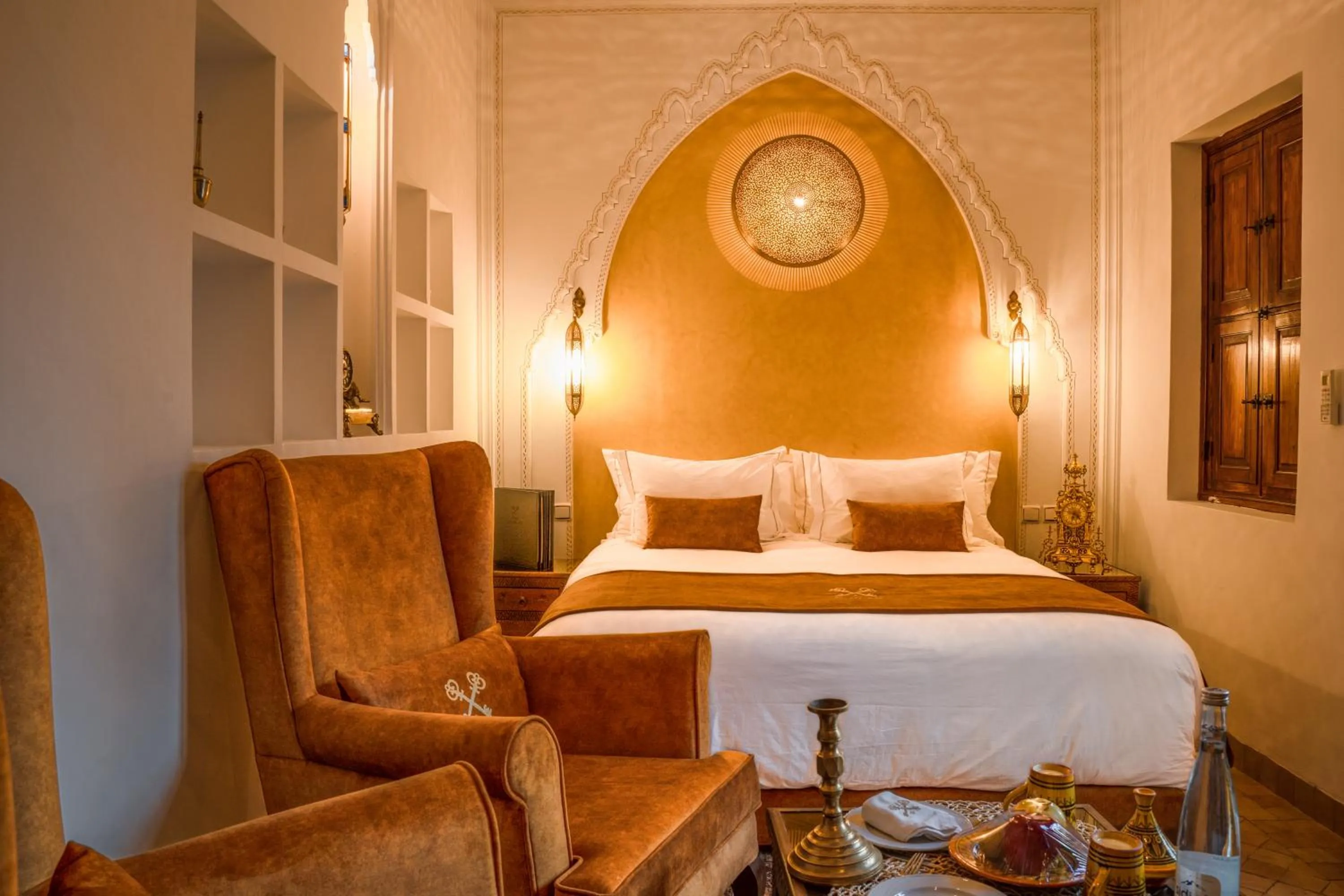 Bedroom, Bed in Riad la clé d'or & spa