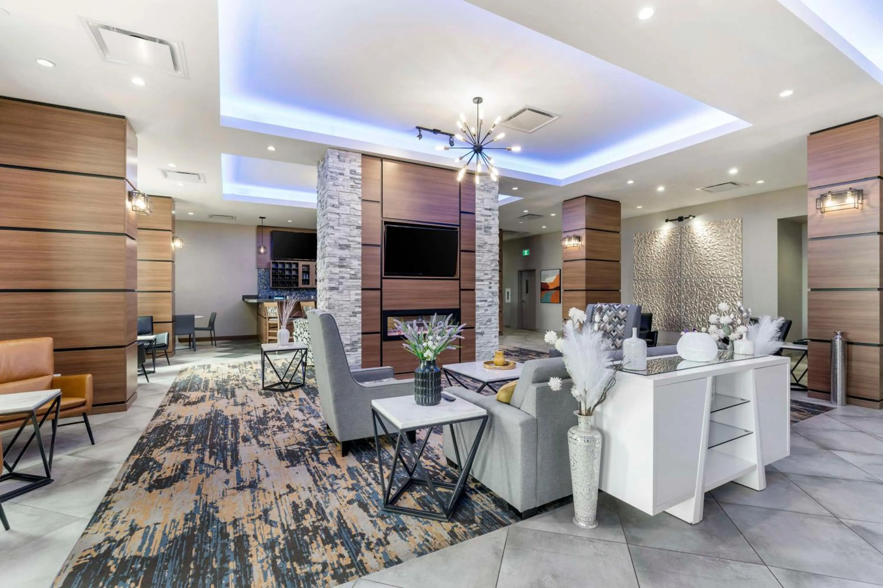 Lobby or reception in Best Western Premier Route 97 Vernon