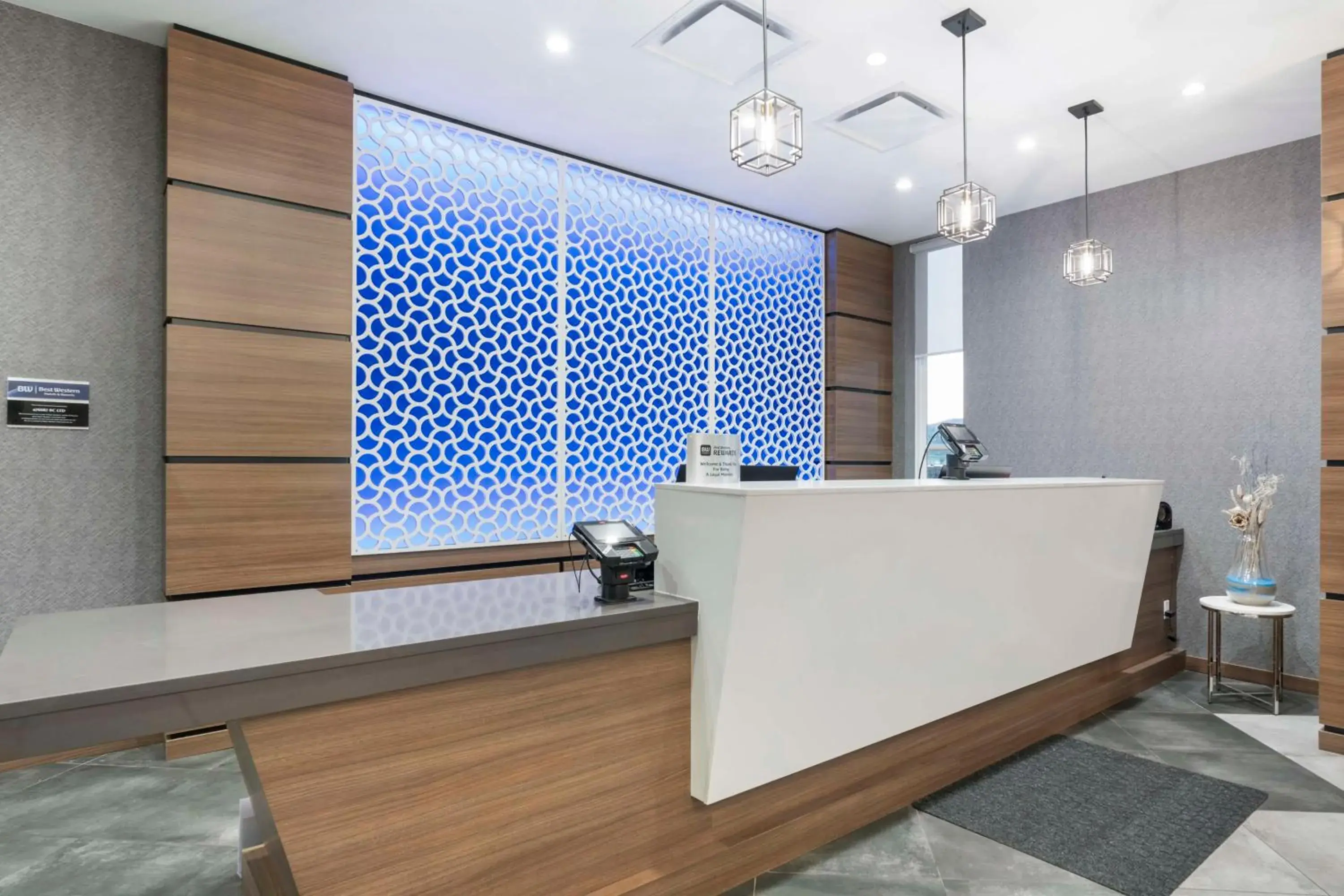 Lobby or reception in Best Western Premier Route 97 Vernon Lobby or reception in Best Western Premier Route 97 Vernon