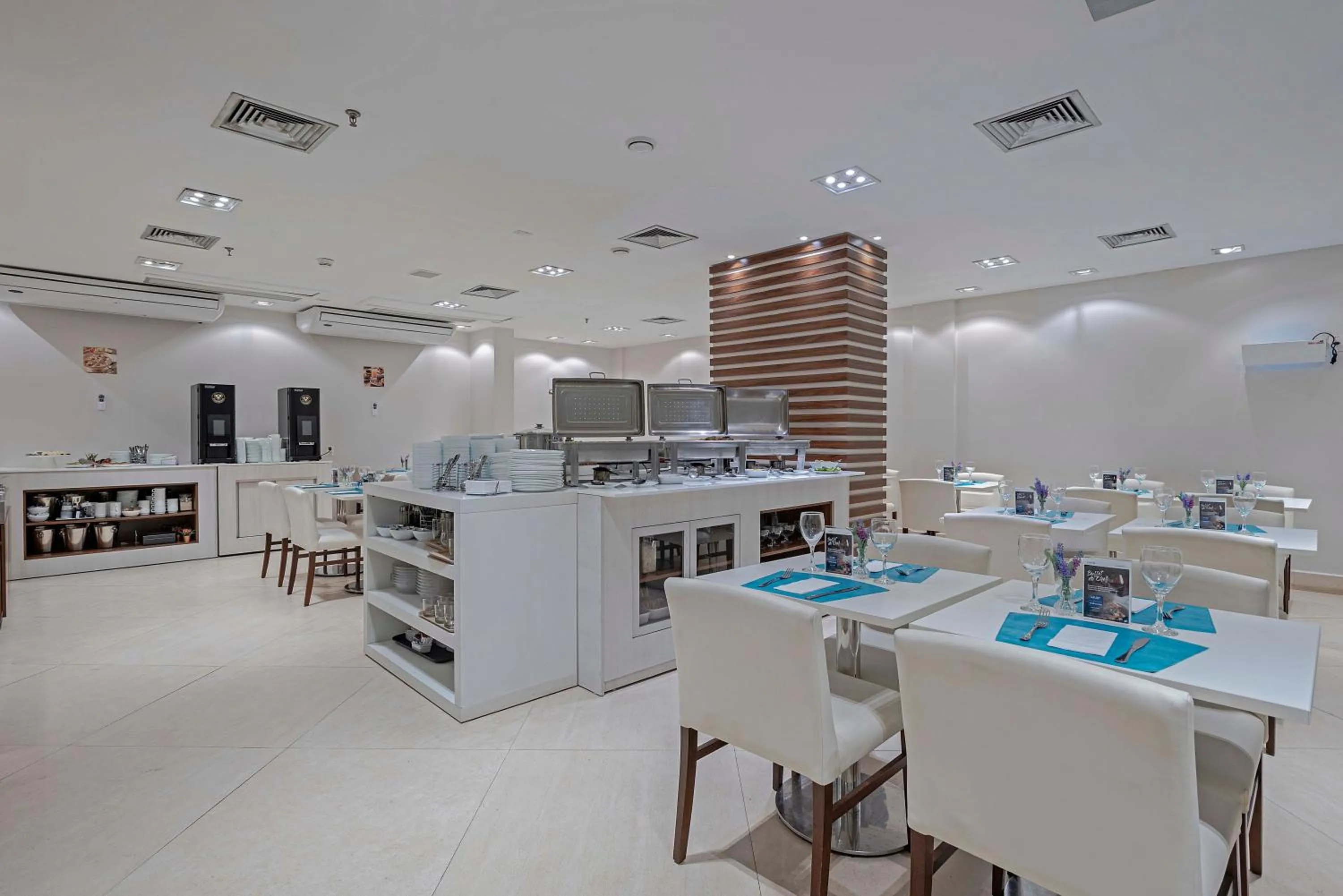 Restaurant/places to eat in Slaviero Porto Velho