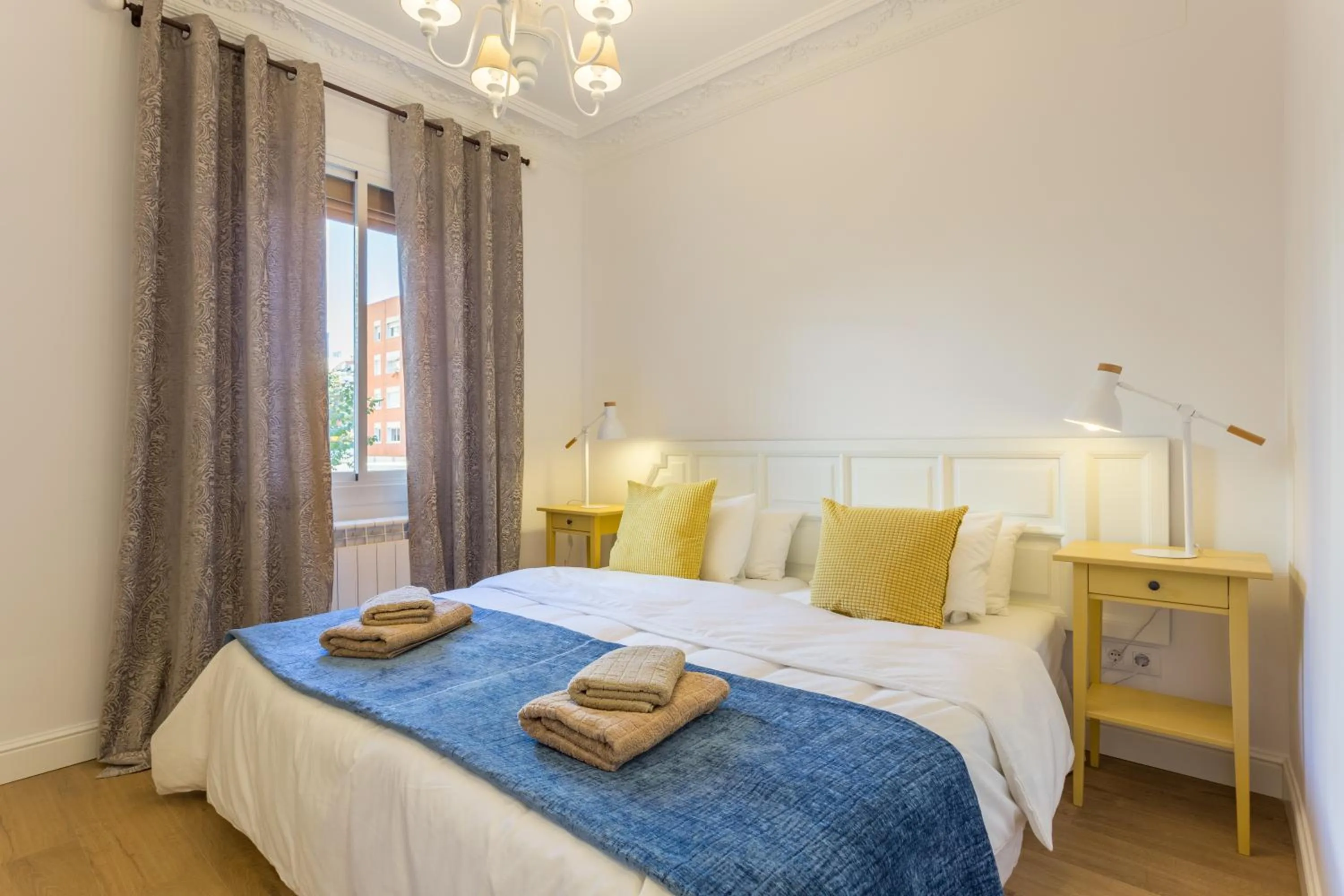 Bedroom, Bed in Moreryadom