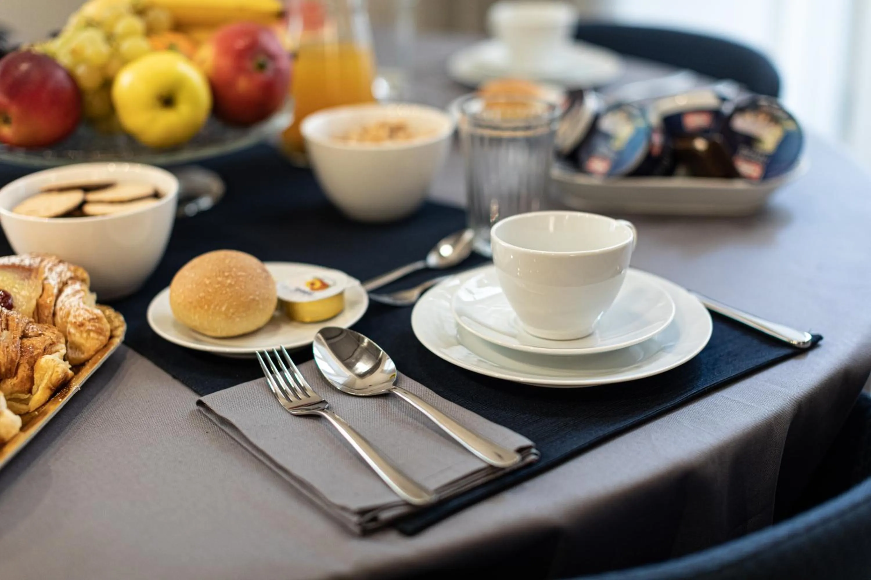 Breakfast in Cuevas Home Relais