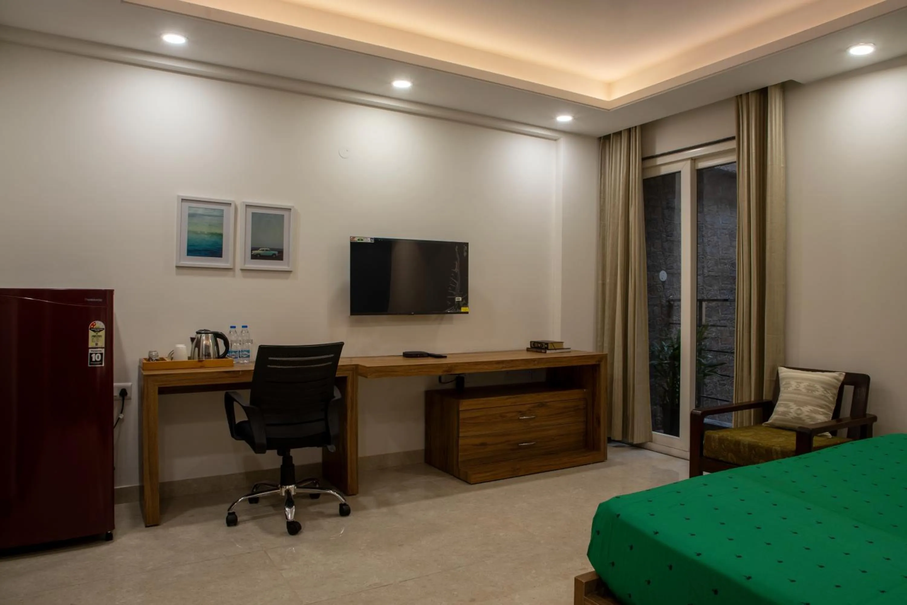 TV and multimedia, Bed in Perch Service Apartment-MG Road