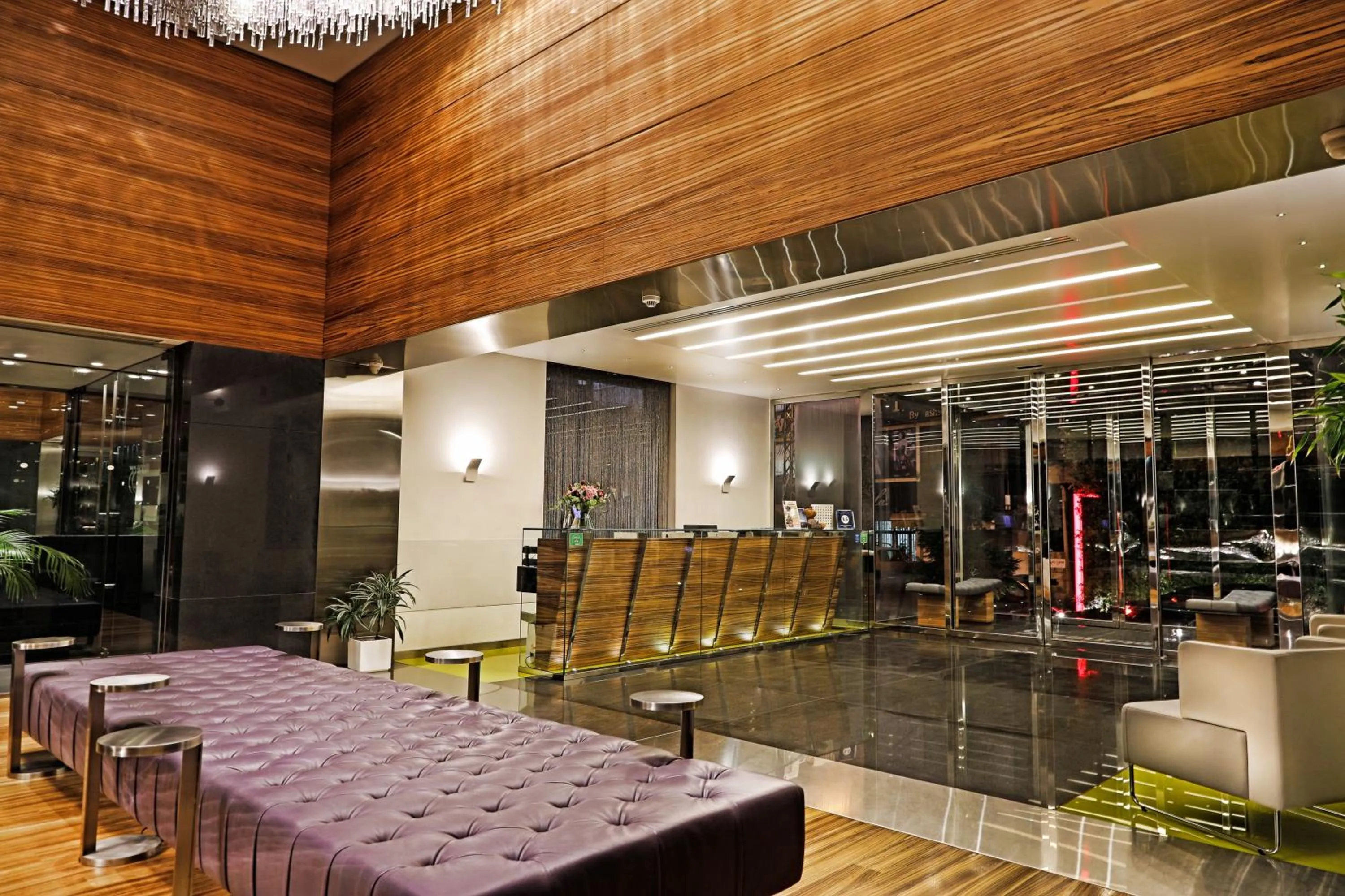 Lobby or reception in Warwick Stone 55 Hotel Beirut