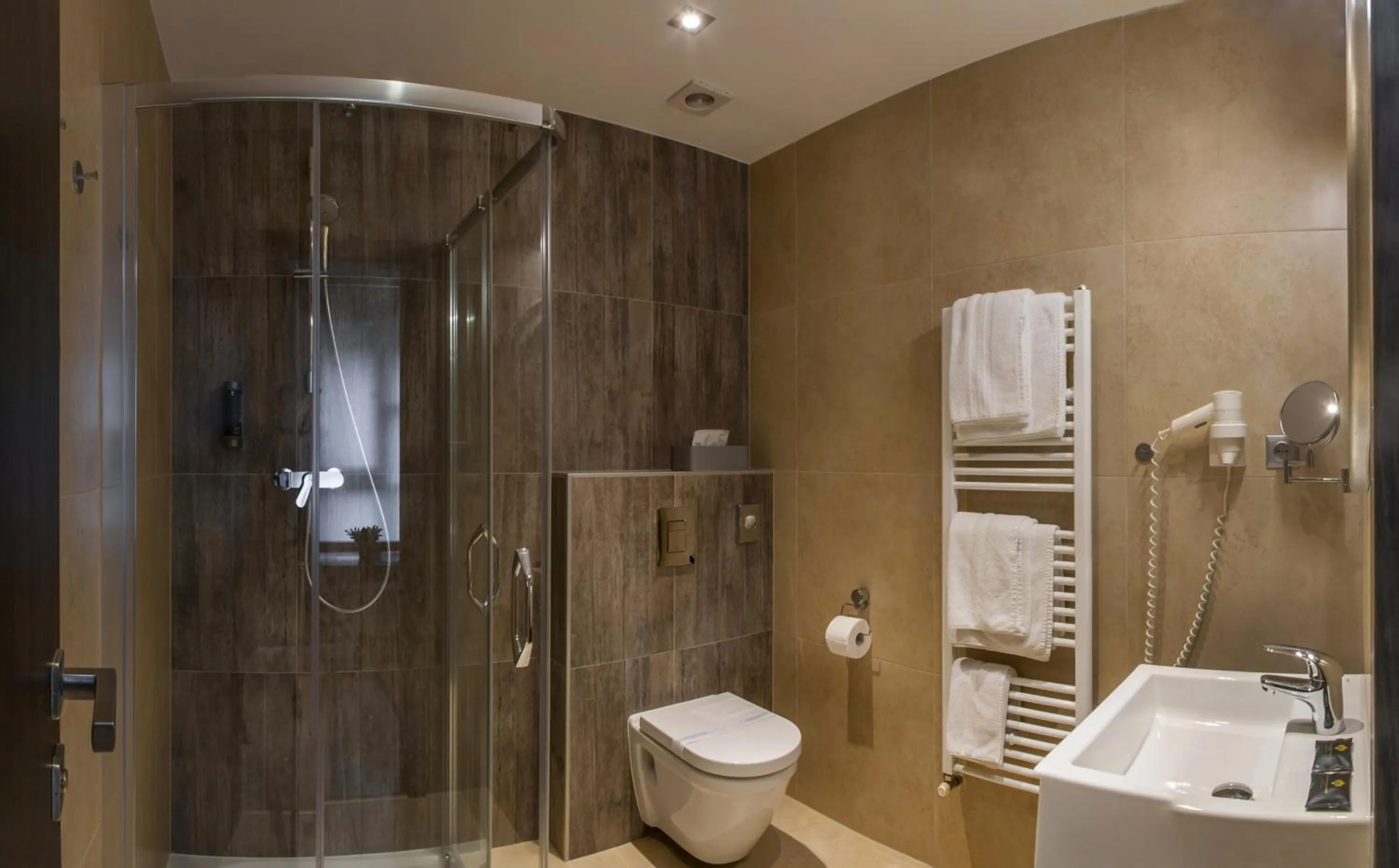 Bathroom in Hotel Rango